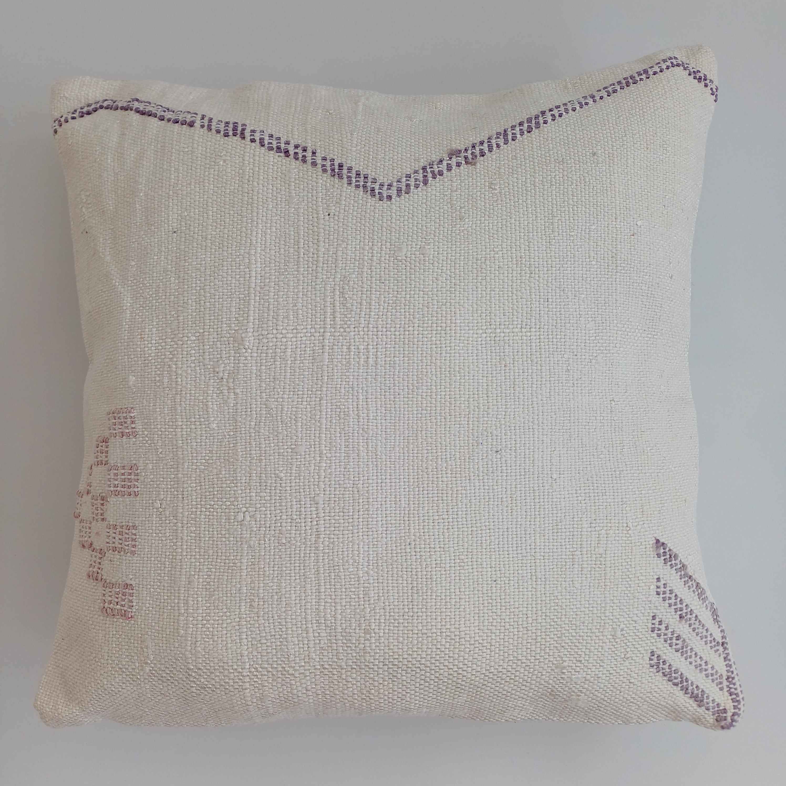 Moroccan Handmade White Cactus Silk Cushion Cover 16''x16'' / 40x40 CM