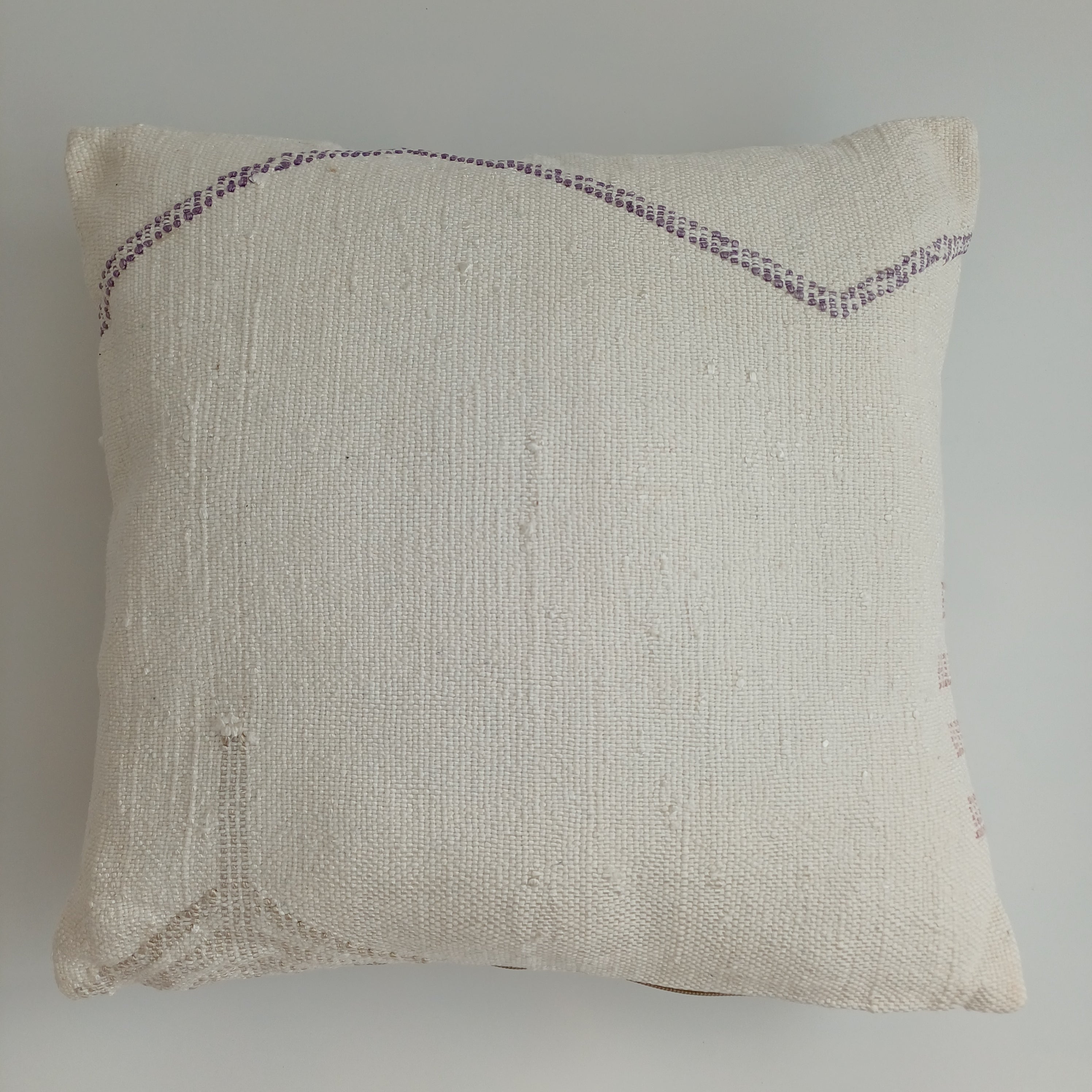 Moroccan Handmade White Cactus Silk Cushion Cover 16''x16'' / 40x40 CM