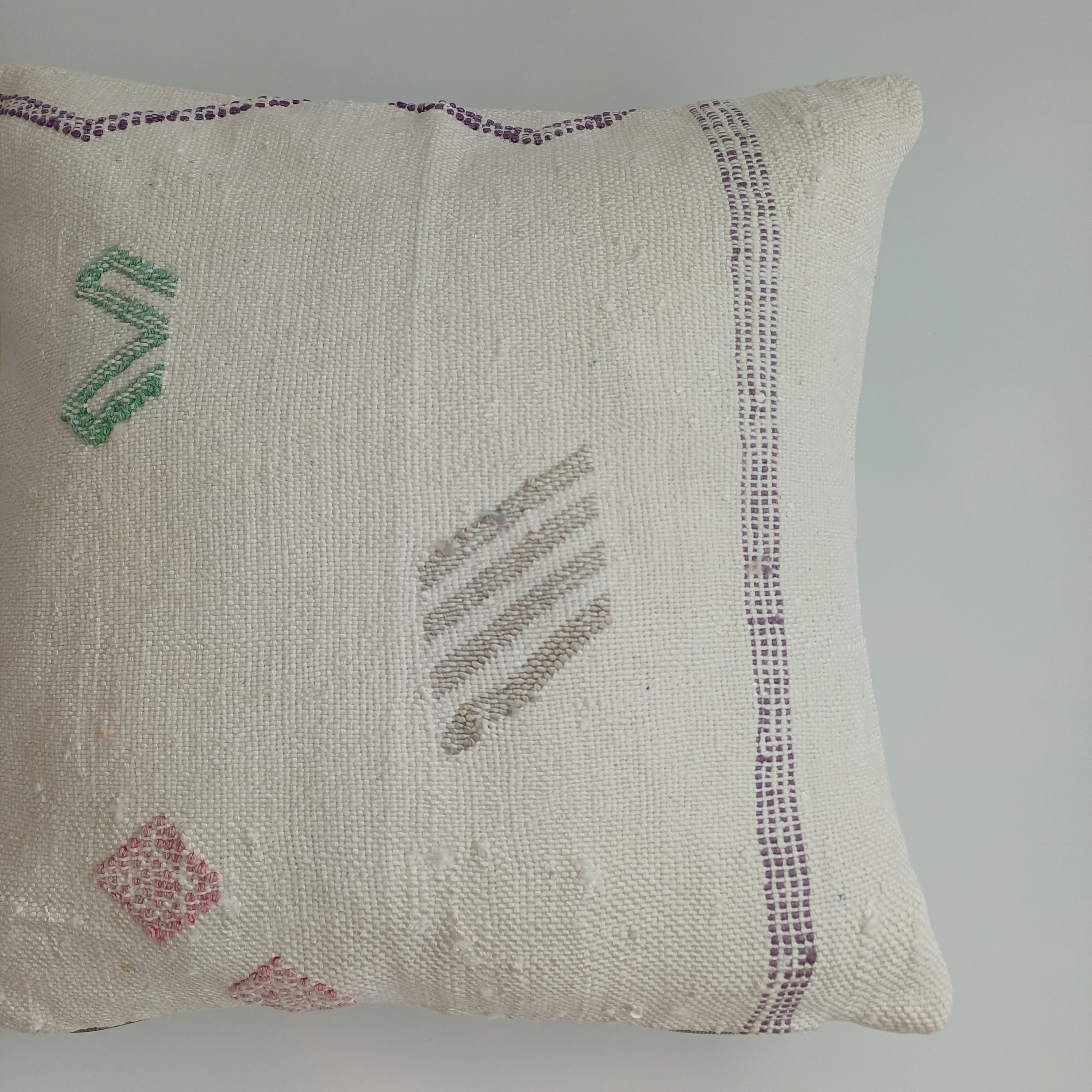 Moroccan Handmade White Cactus Silk Cushion Cover 16''x16'' / 40x40 CM