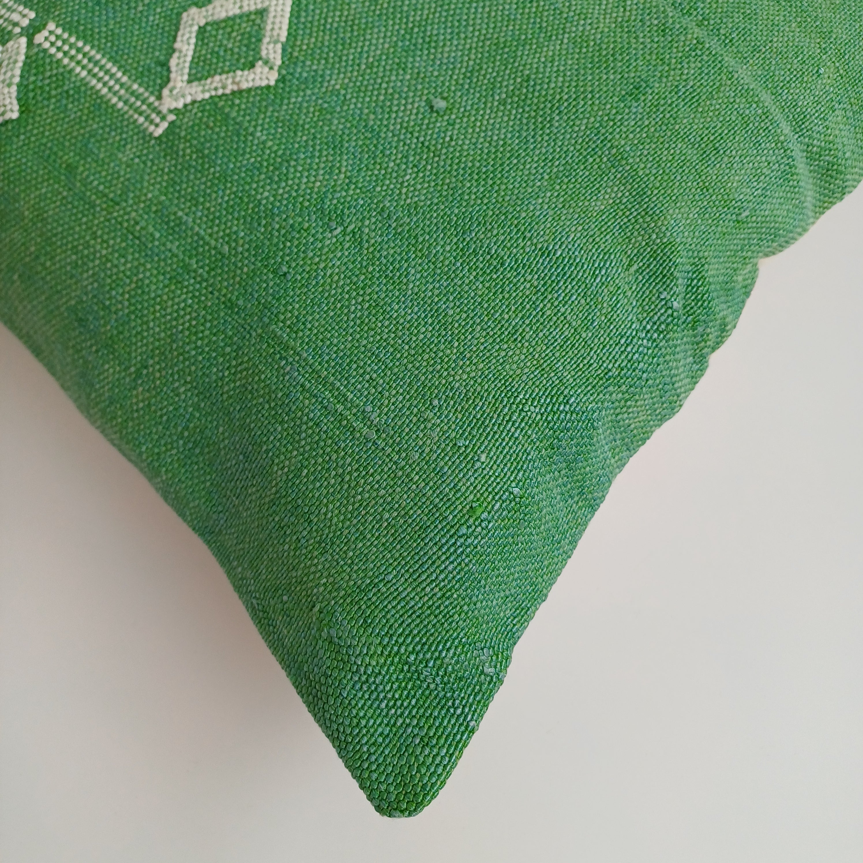 Moroccan Handmade Green Cactus Silk Cushion Cover 16''x16'' / 40x40 CM
