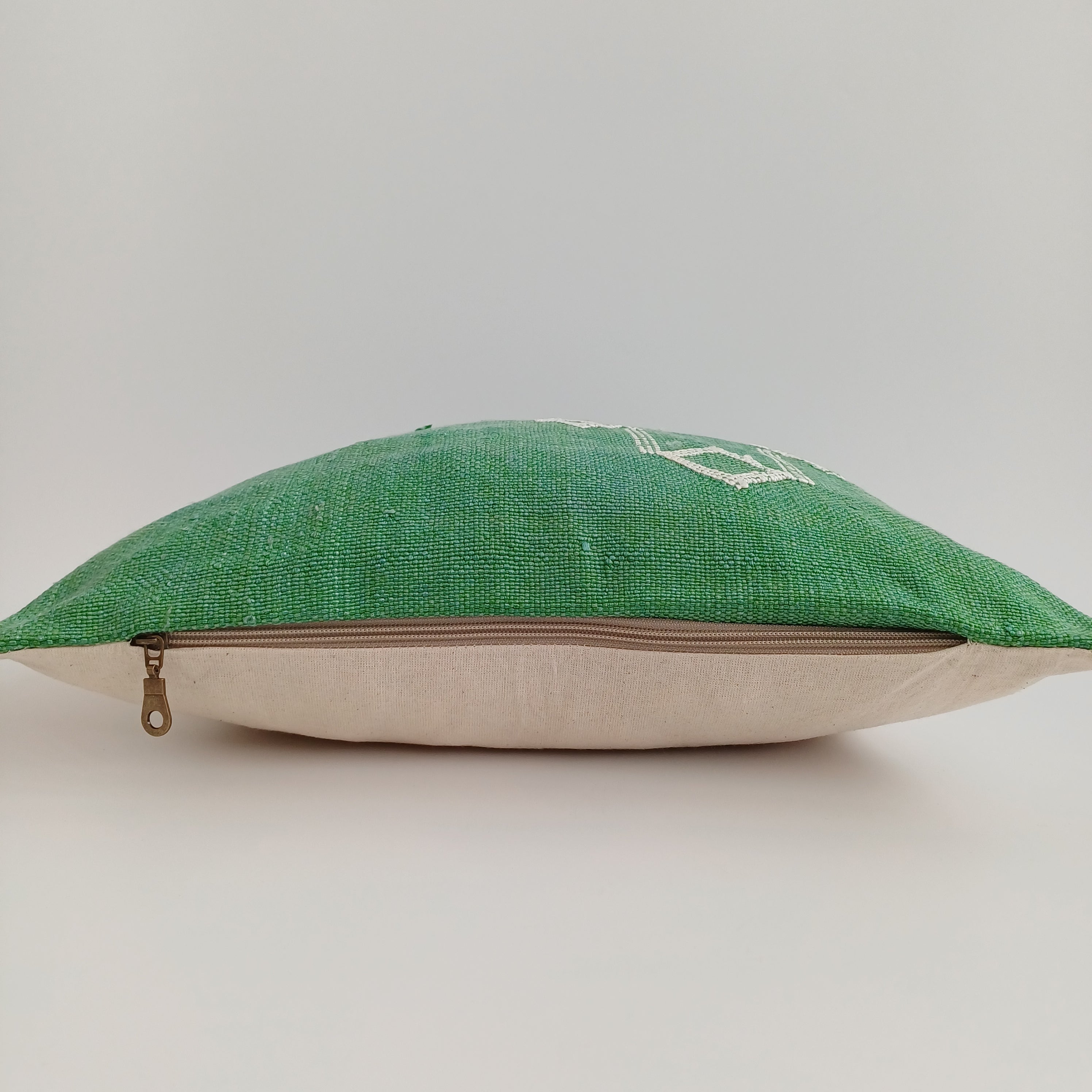 Moroccan Handmade Green Cactus Silk Cushion Cover 16''x16'' / 40x40 CM