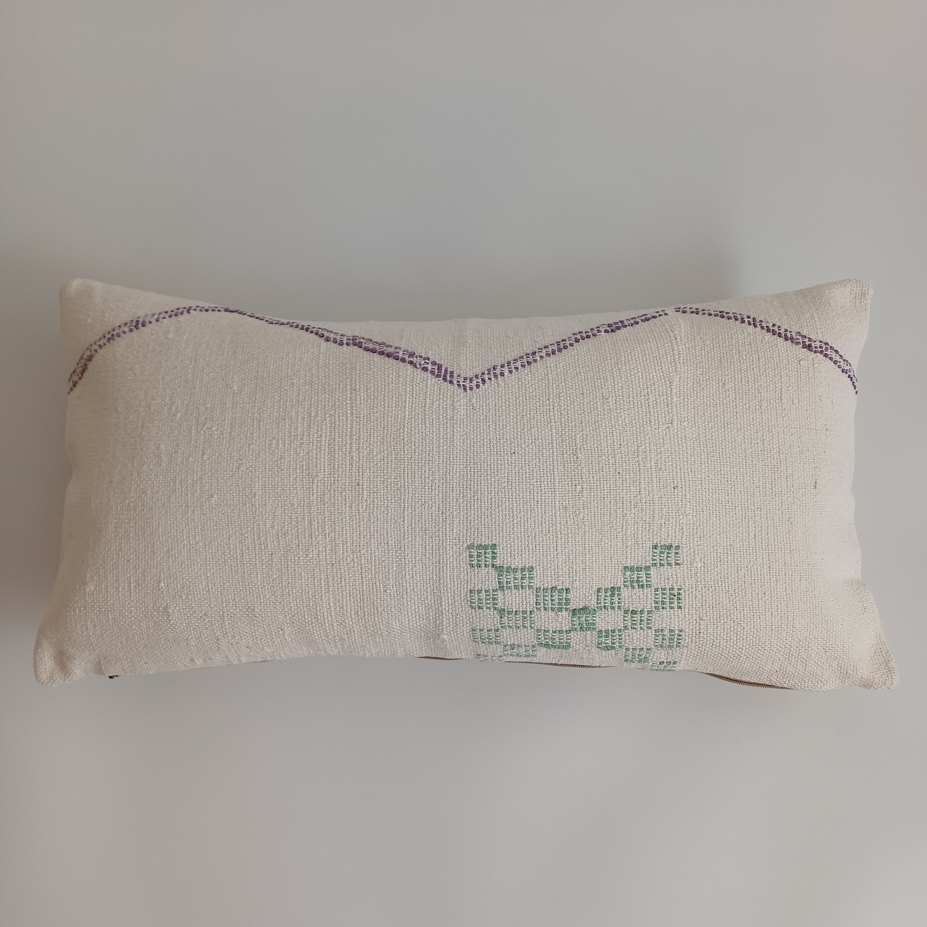 Moroccan Handmade White Cactus Silk Cushion Cover 24''x12'' / 60x30 CM