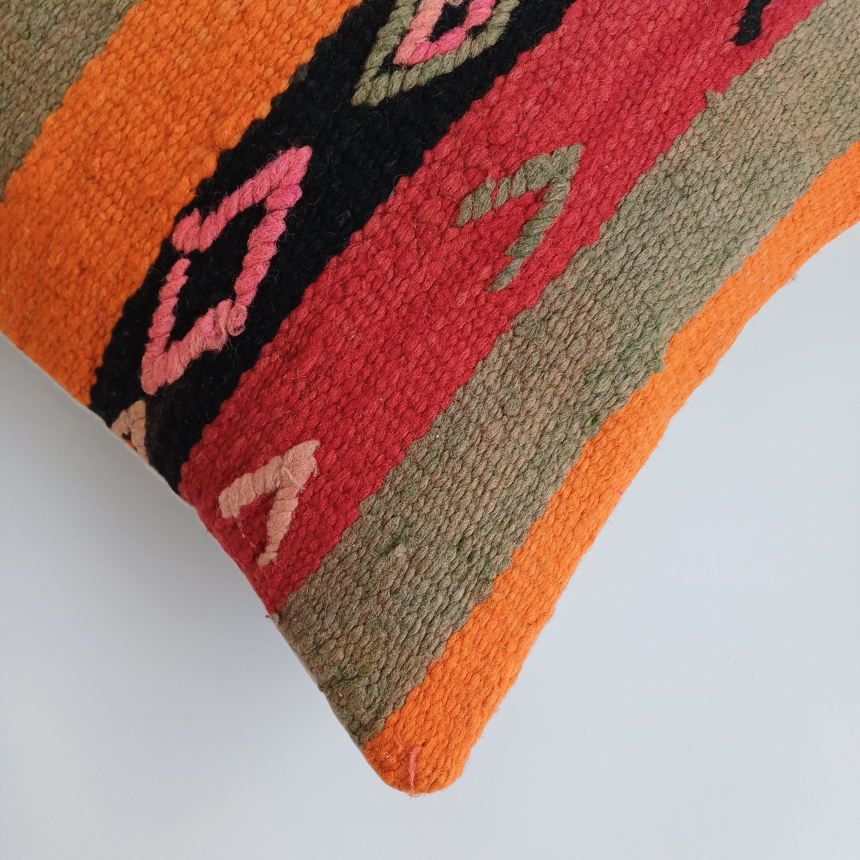Moroccan Handmade Multicoloured Rug Cushion Cover 16''x16'' / 40x40 CM