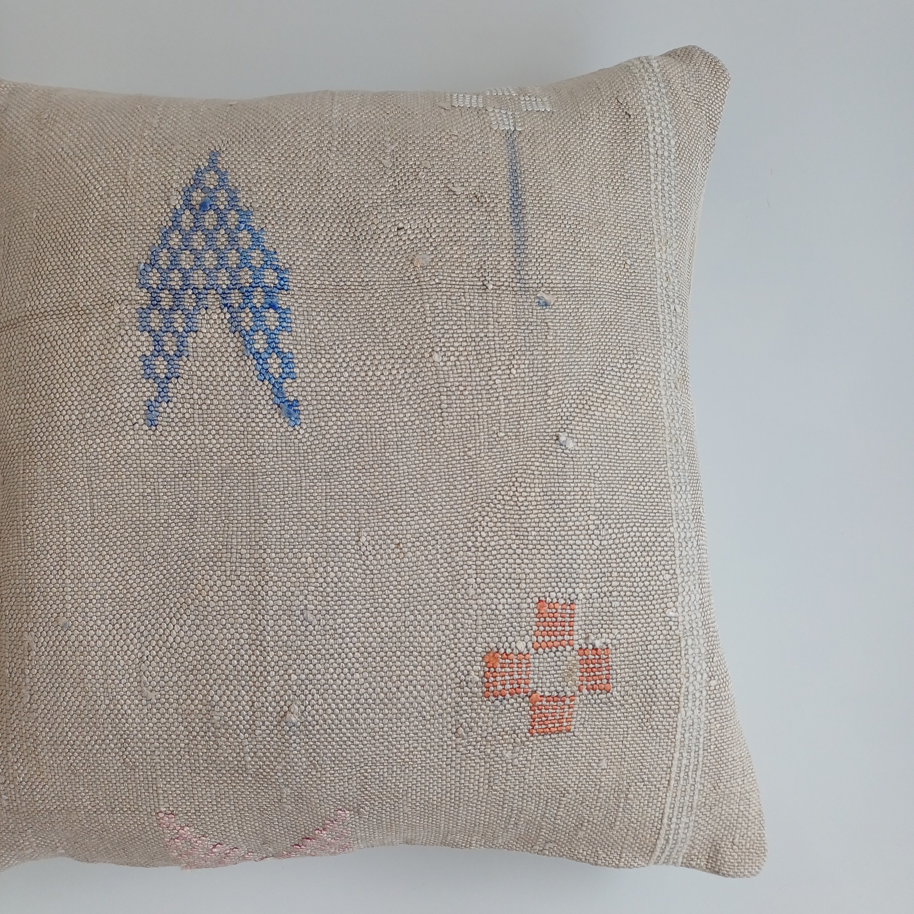 Moroccan Handmade Oatmeal Cactus Silk Cushion Cover 16''x16'' / 40x40 CM