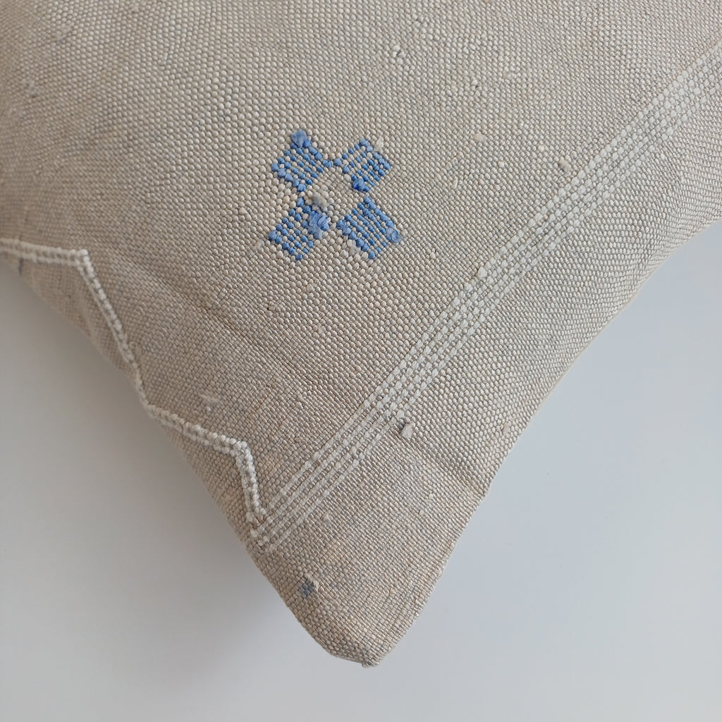 Moroccan Handmade Oatmeal Cactus Silk Cushion Cover 16''x16'' / 40x40 CM