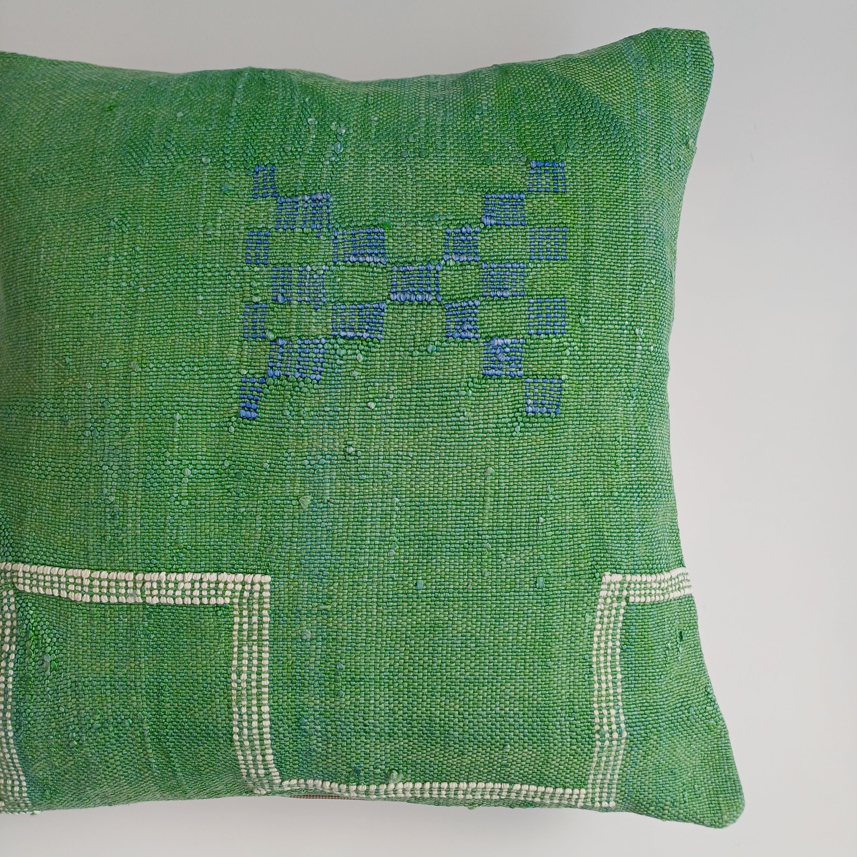 Moroccan Handmade Green Cactus Silk Cushion Cover 16''x16'' / 40x40 CM