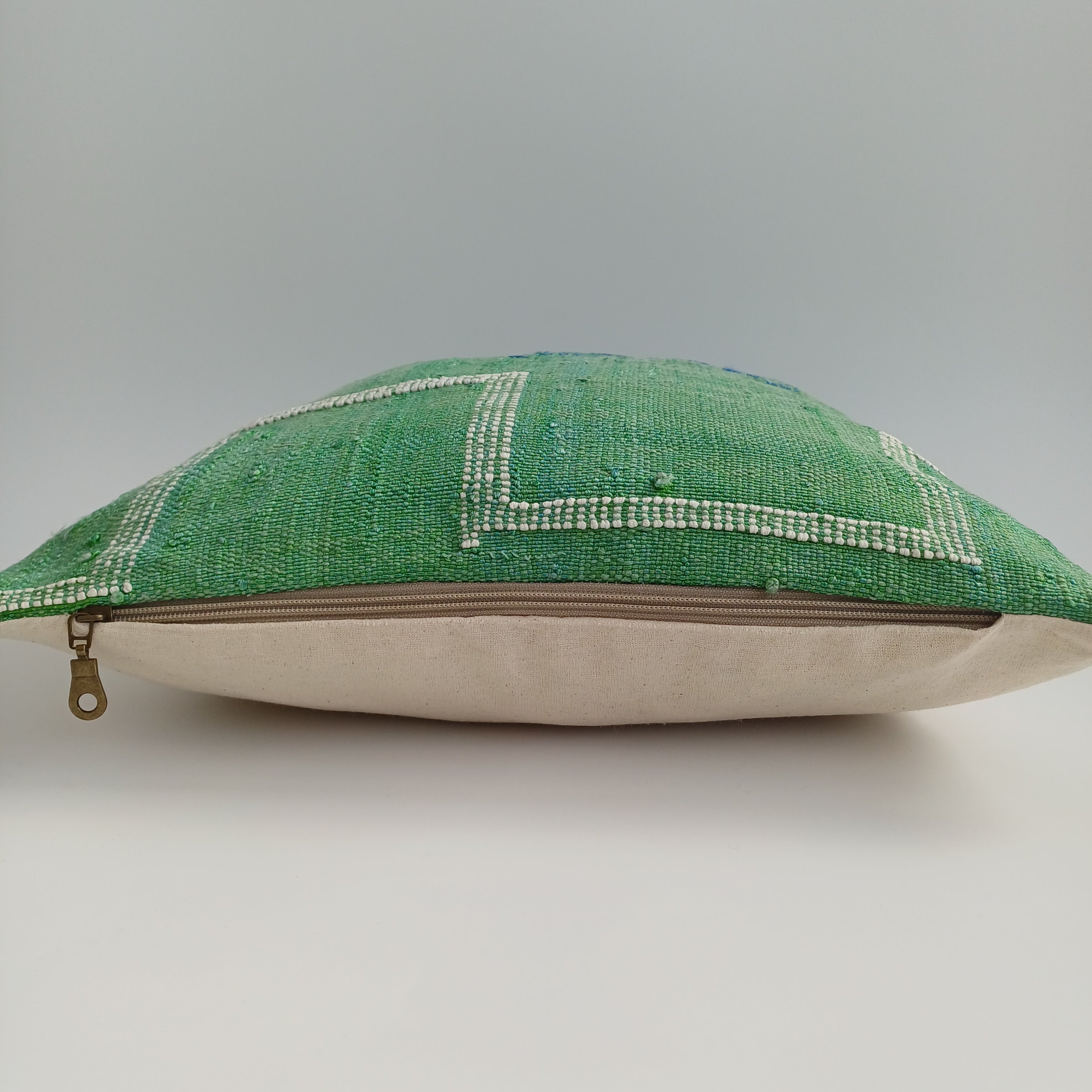 Moroccan Handmade Green Cactus Silk Cushion Cover 16''x16'' / 40x40 CM