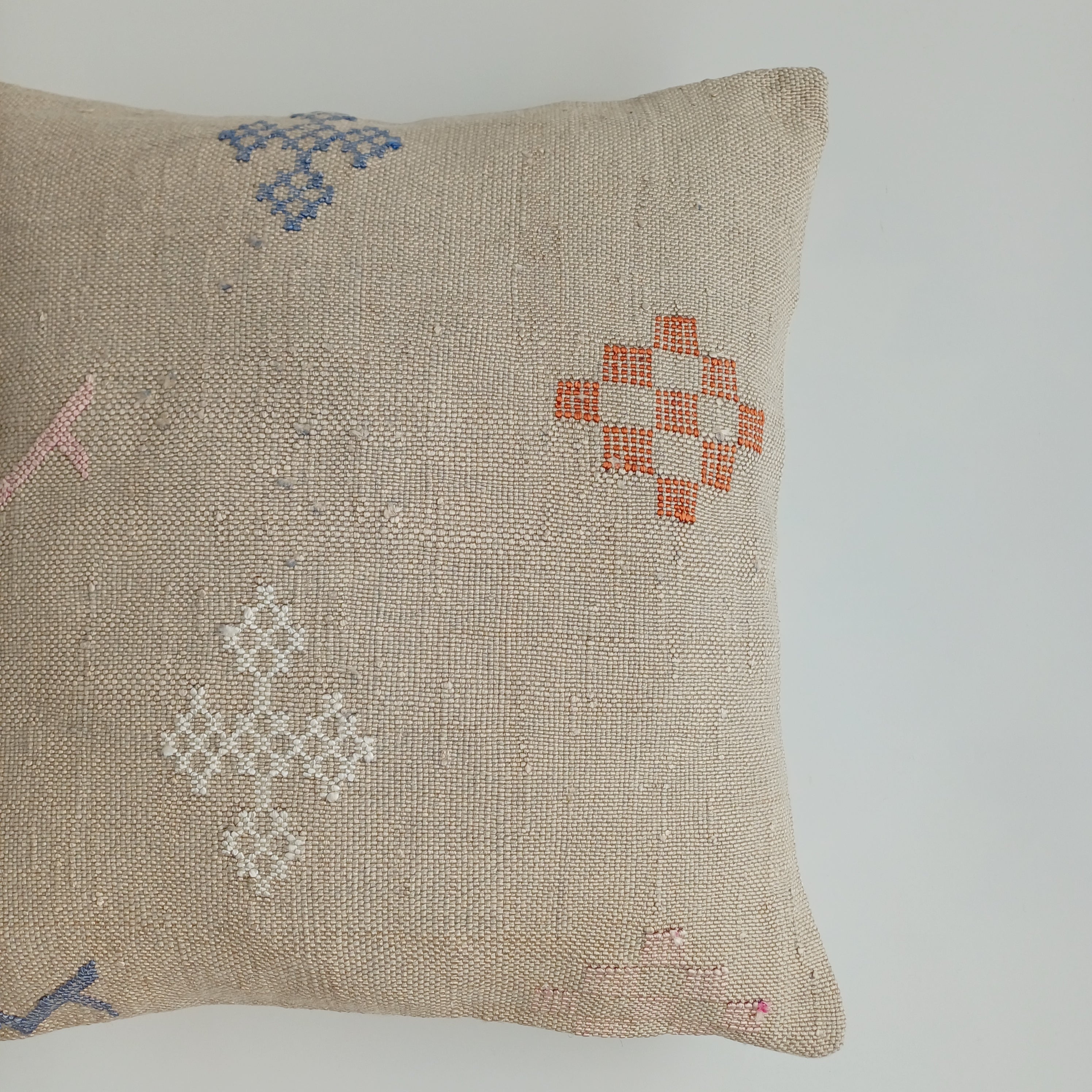 Moroccan Handmade Oatmeal Cactus Silk Cushion Cover 16''x16'' / 40x40 CM