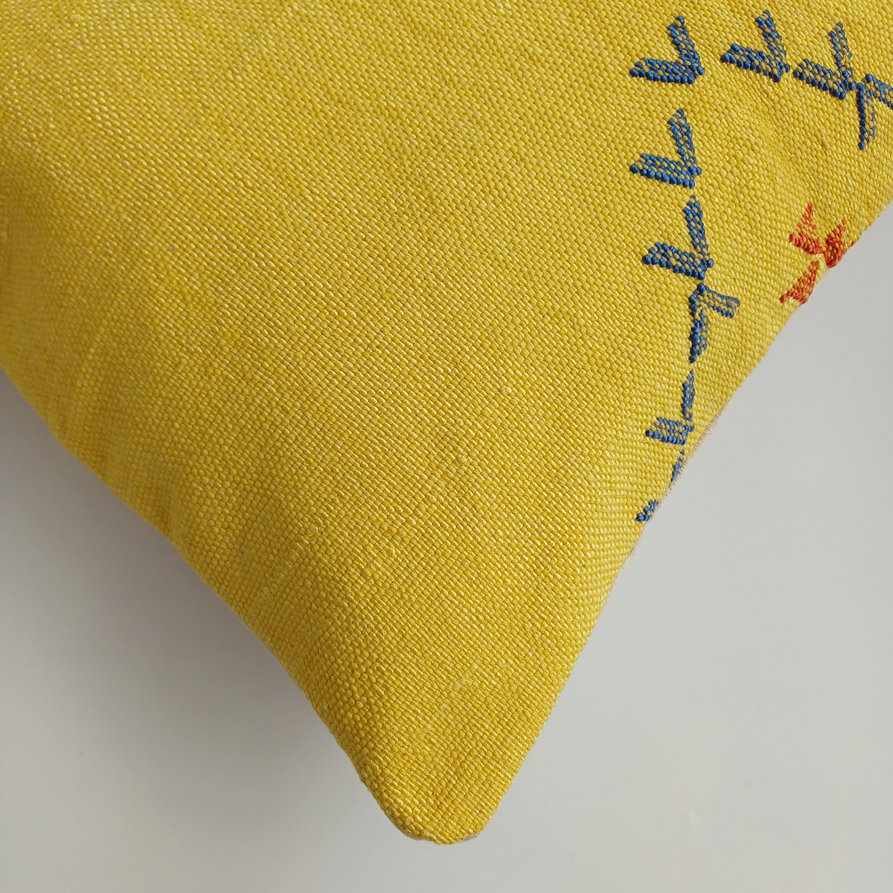Moroccan Handmade Yellow Cactus Silk Cushion Cover 16''x16'' / 40x40 CM
