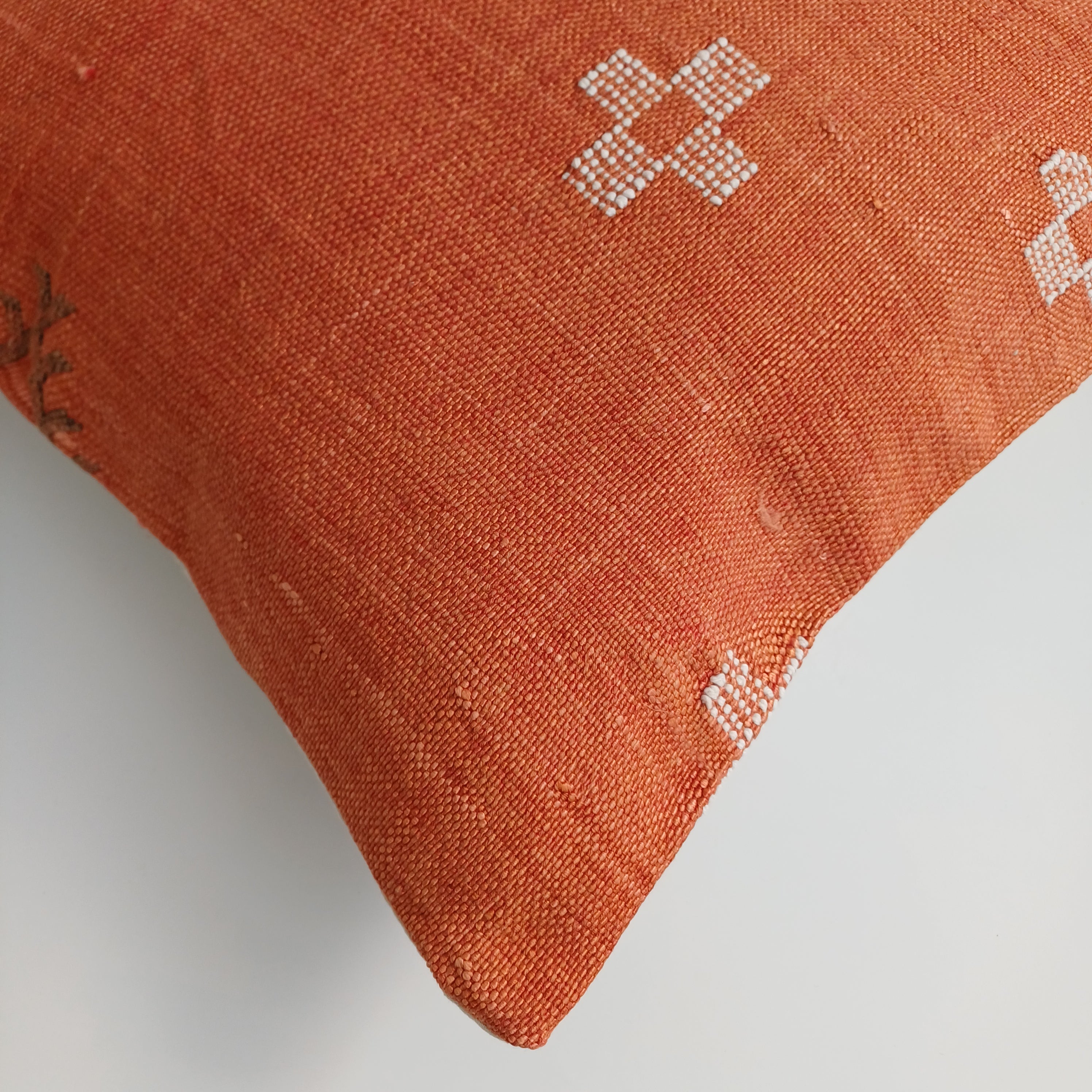 Moroccan Handmade Red Orange Cactus Silk Cushion Cover 16''x16'' / 40x40 CM