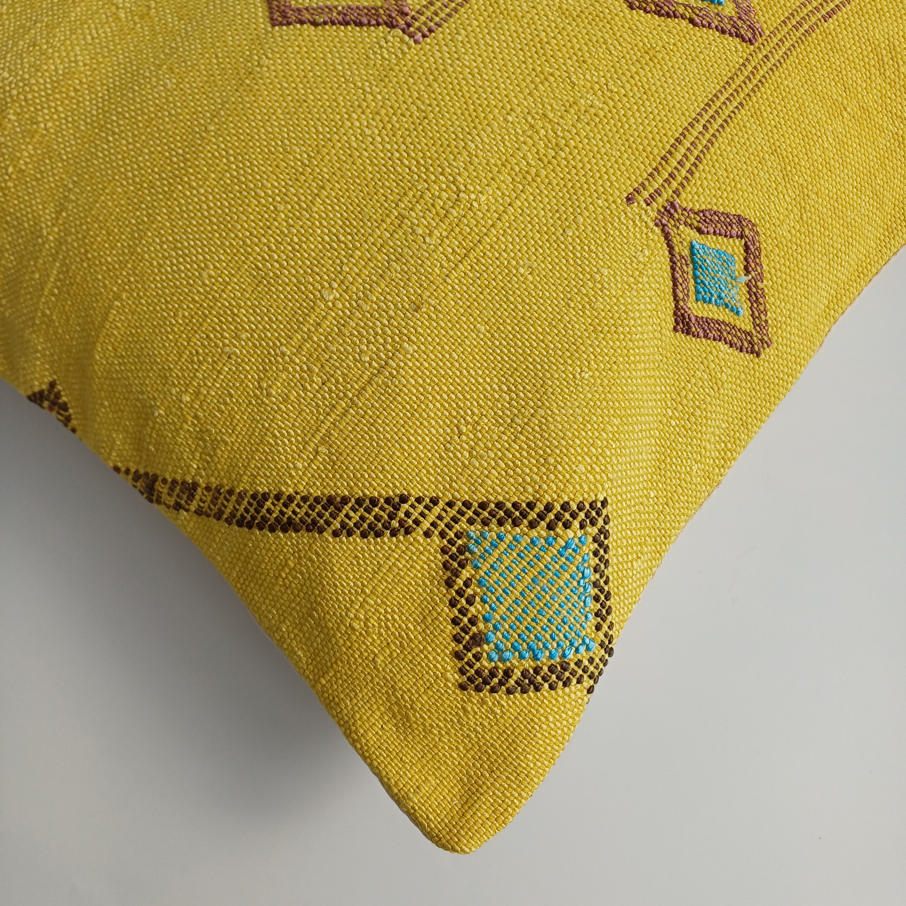 Moroccan Handmade Yellow Cactus Silk Cushion Cover 16''x16'' / 40x40 CM