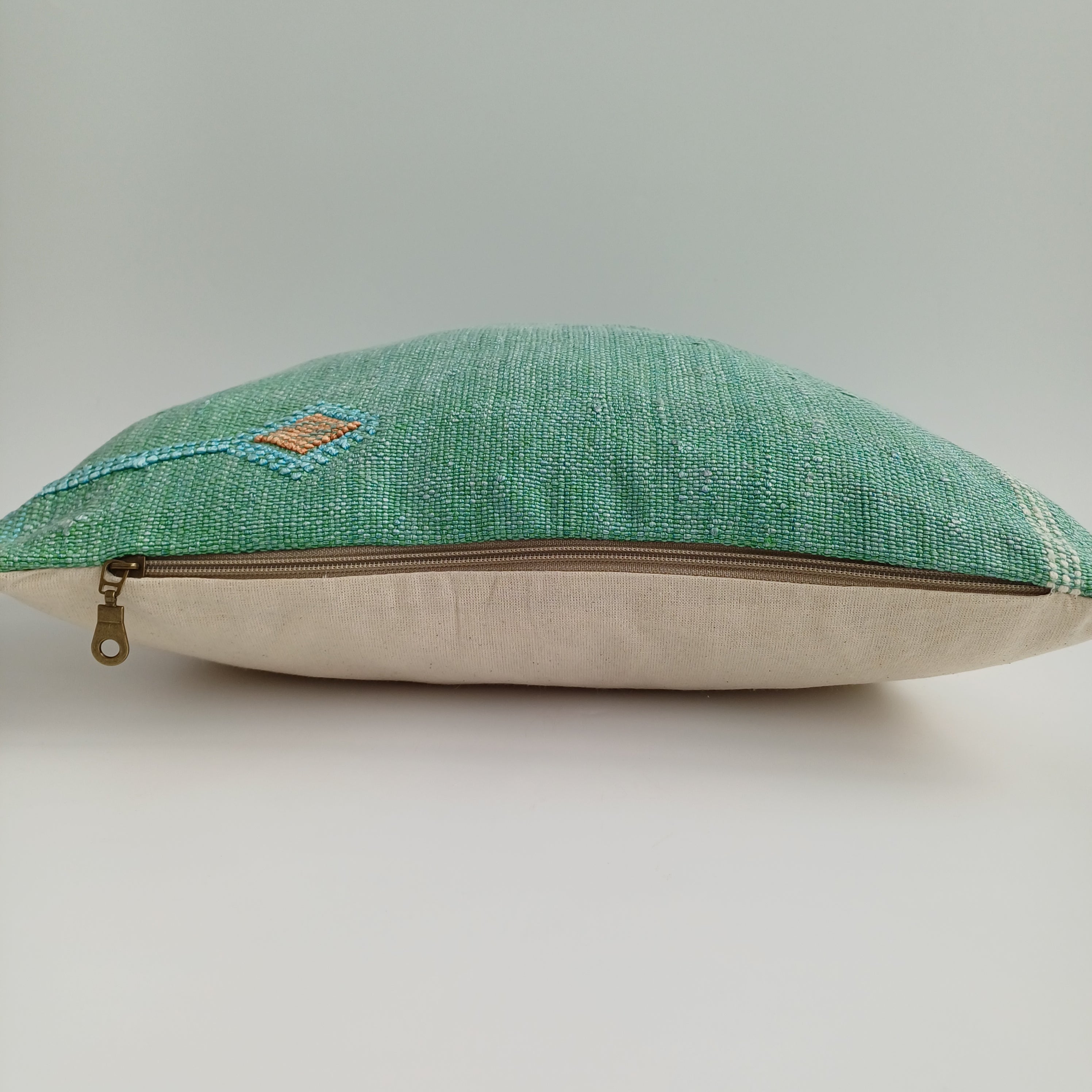 Moroccan Handmade Green Cactus Silk Cushion Cover 16''x16'' / 40x40 CM