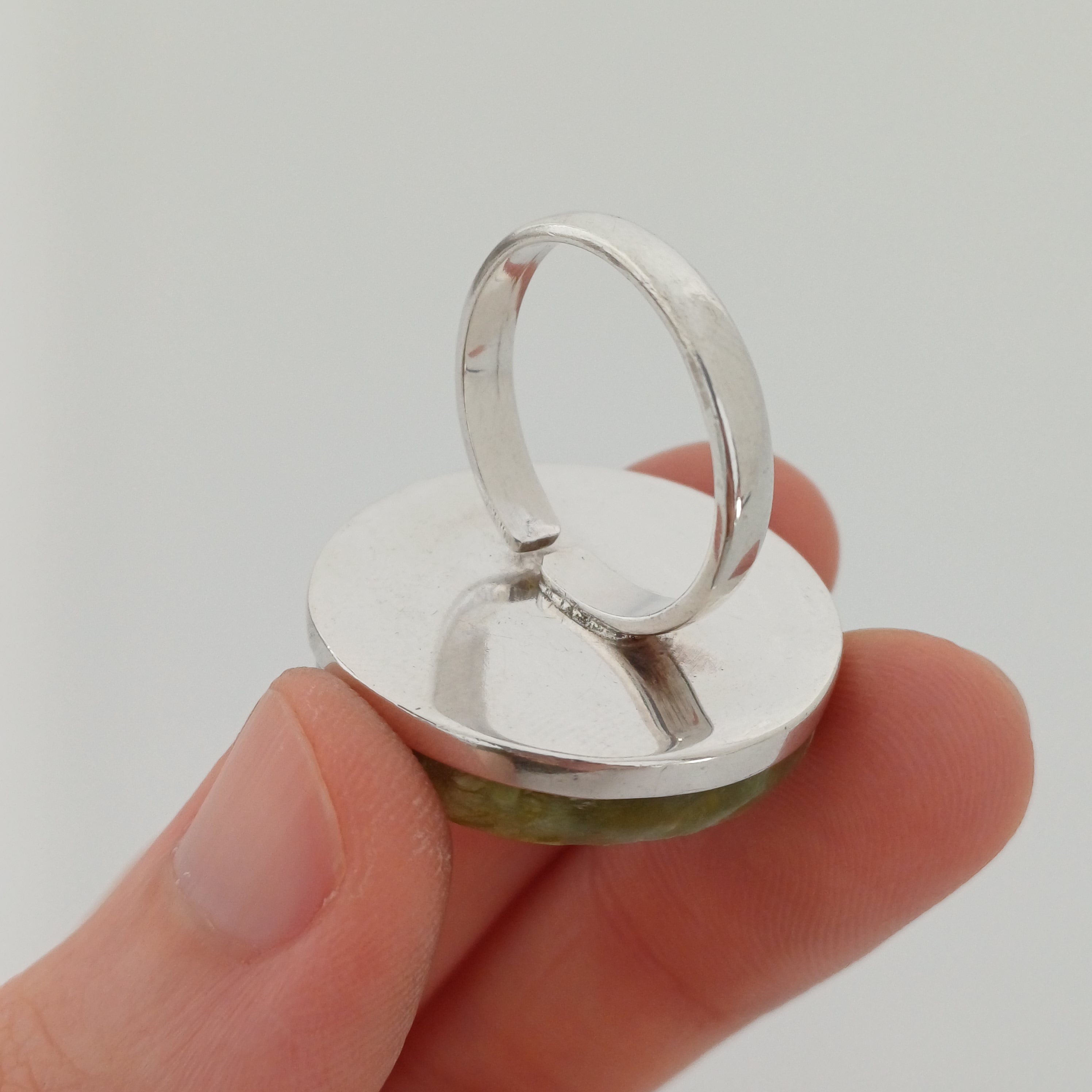 Handmade Serpentine Vintage Style Boho Gemstone Ring