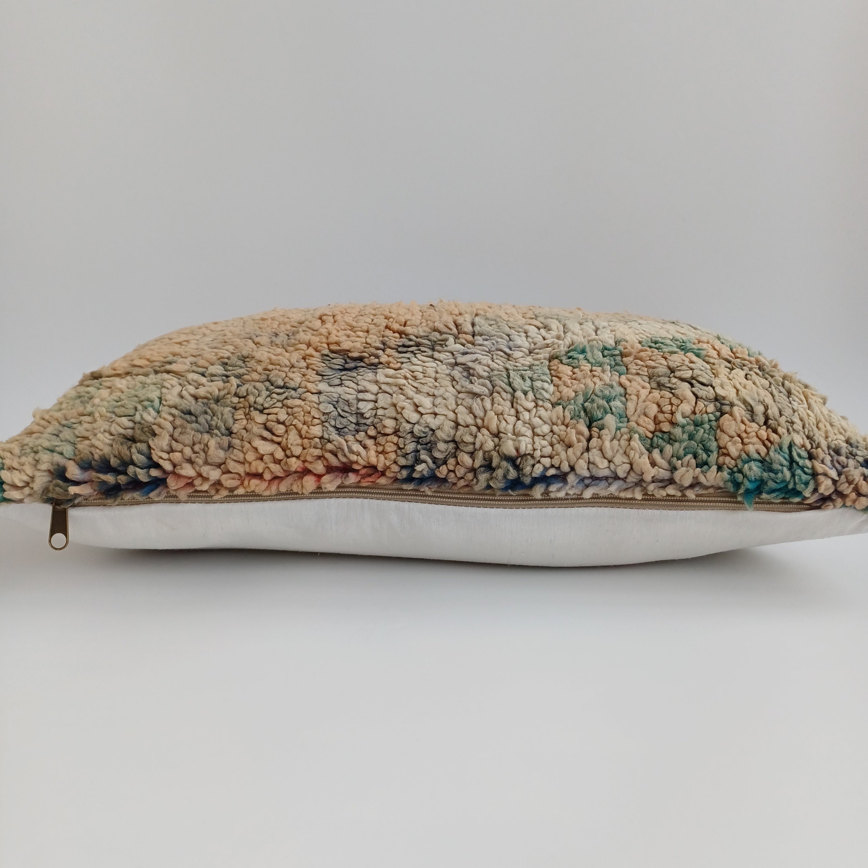 Moroccan Berber Handmade Vintage Wool Cushion Cover  24''x16'' / 60x43 CM