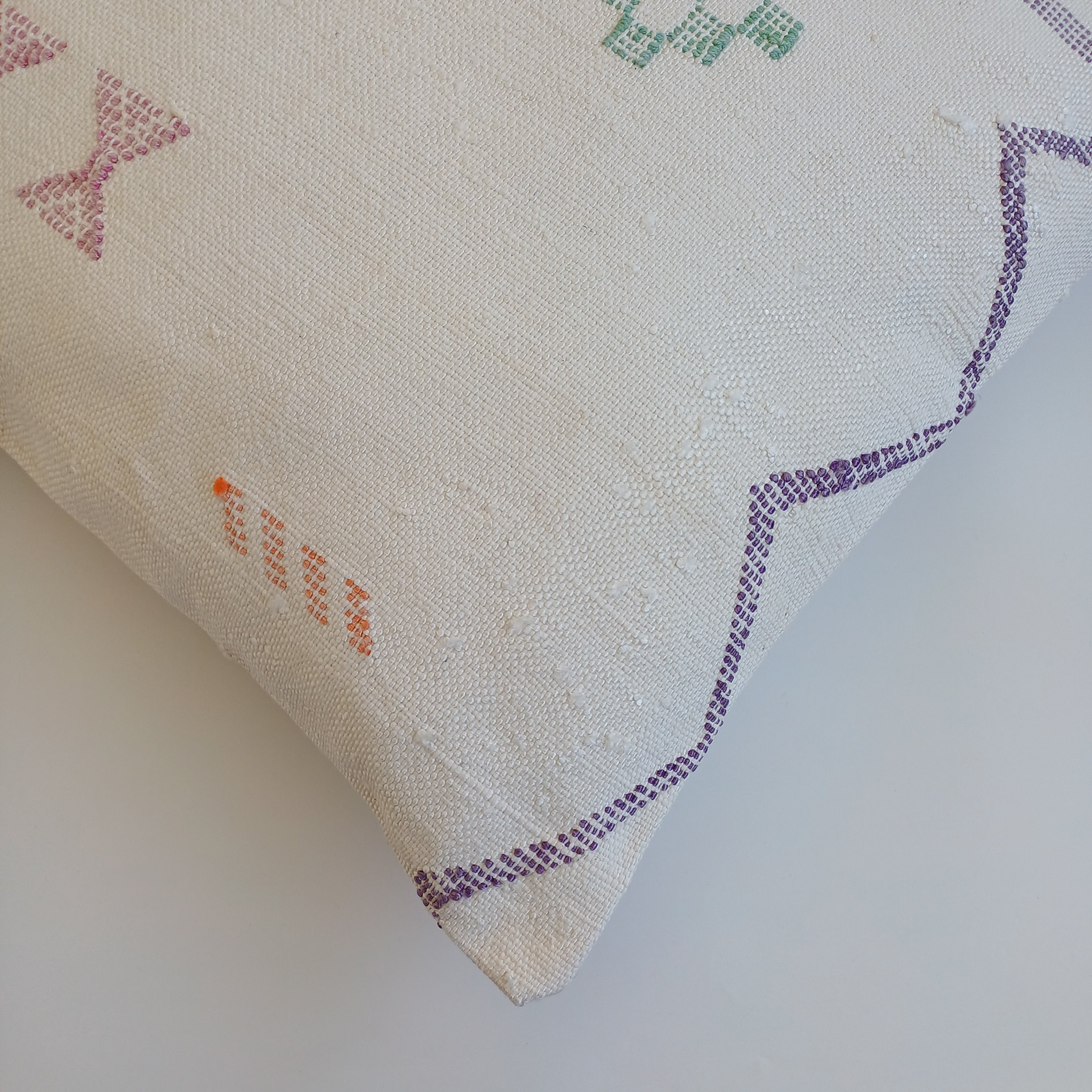 Moroccan Handmade Cream White Cactus Silk Cushion Cover 20''x20'' / 50x50 CM