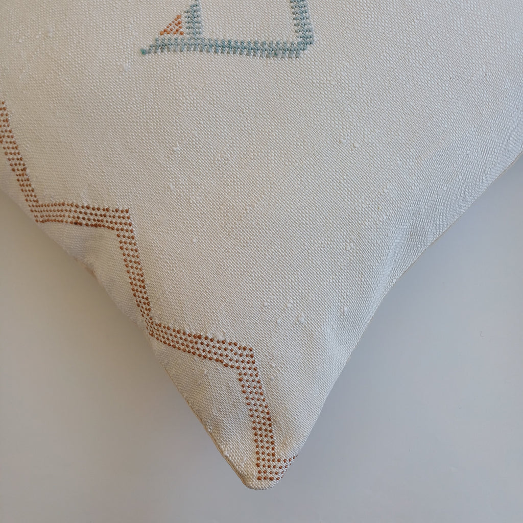 Moroccan Handmade Cream White Cactus Silk Cushion Cover 20''x20'' / 50x50 CM