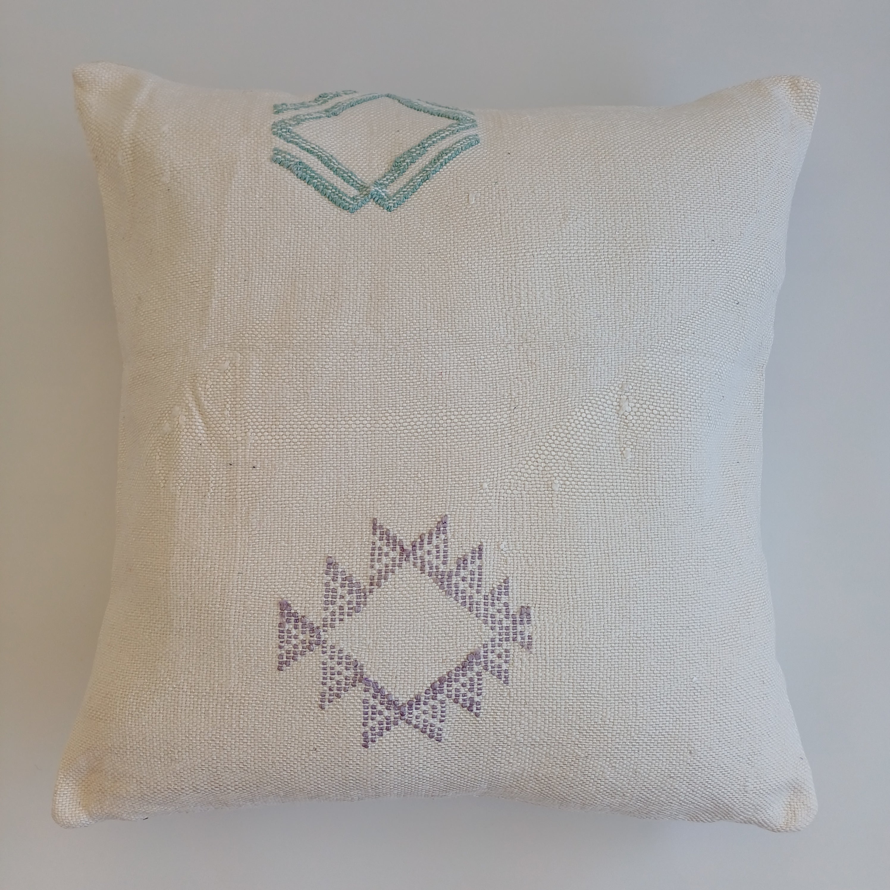 Moroccan Handmade Cream White Cactus Silk Cushion Cover 20''x20'' / 50x50 CM