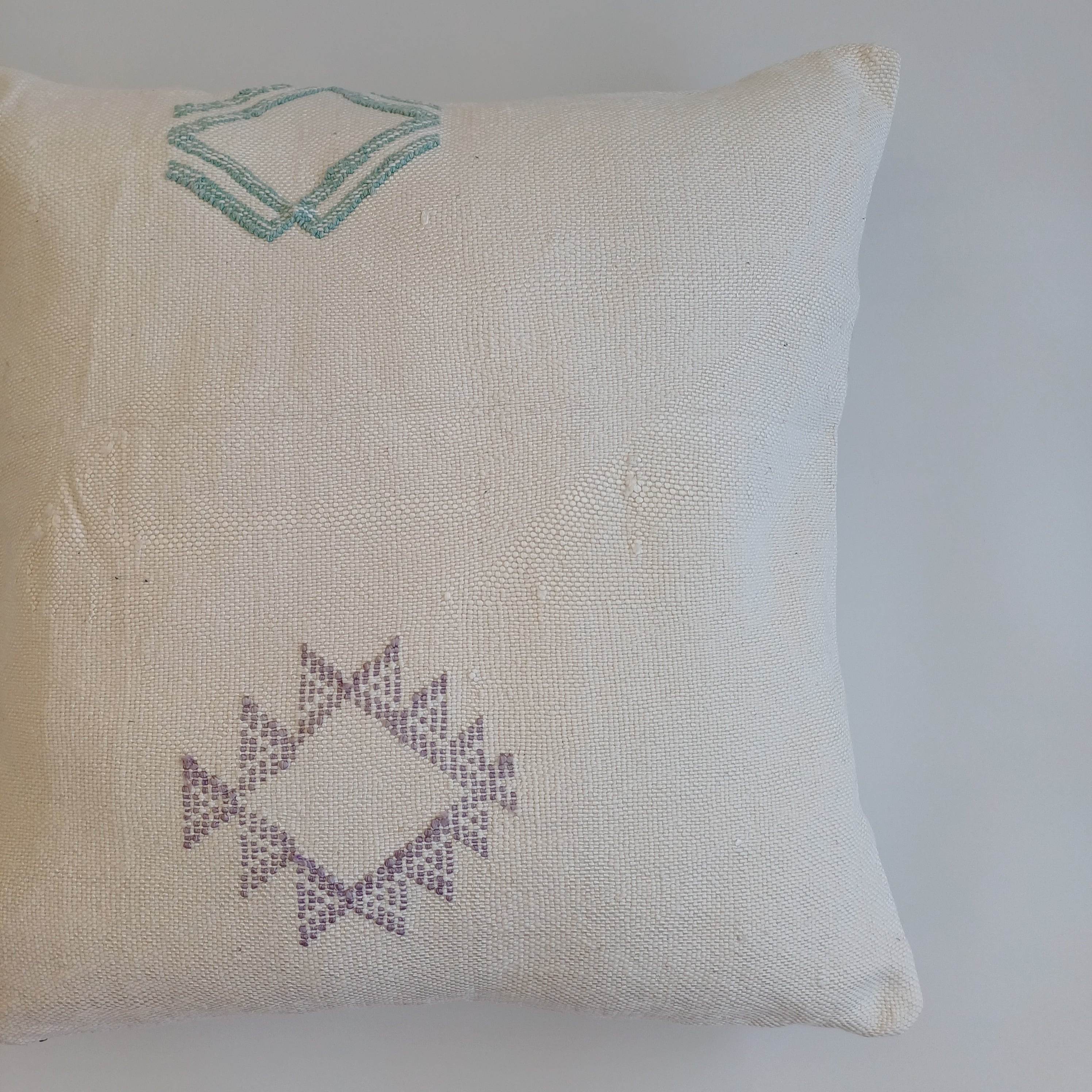 Moroccan Handmade Cream White Cactus Silk Cushion Cover 20''x20'' / 50x50 CM
