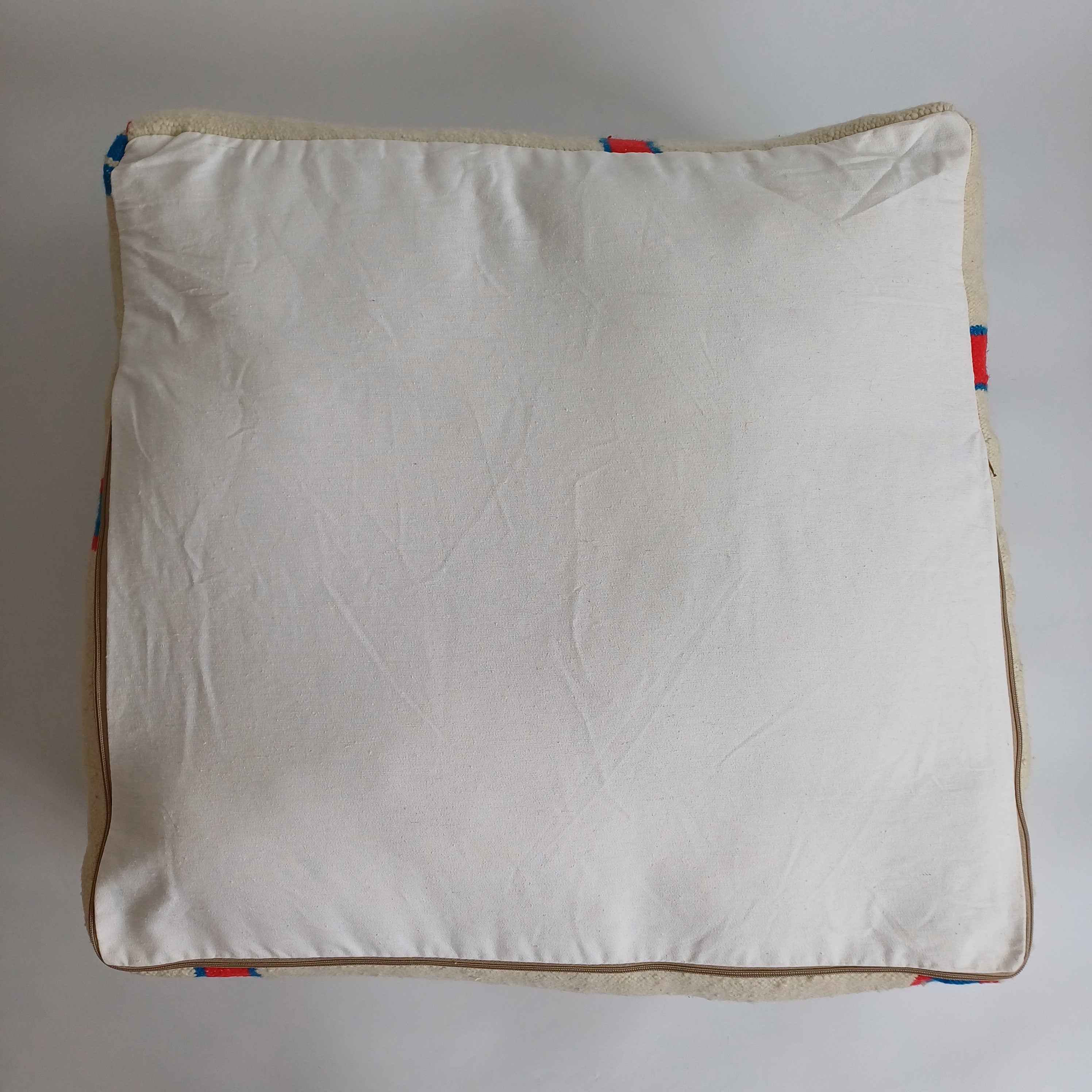 Handmade Moroccan Creamy White Kilim Pouf 60x60x21 CM