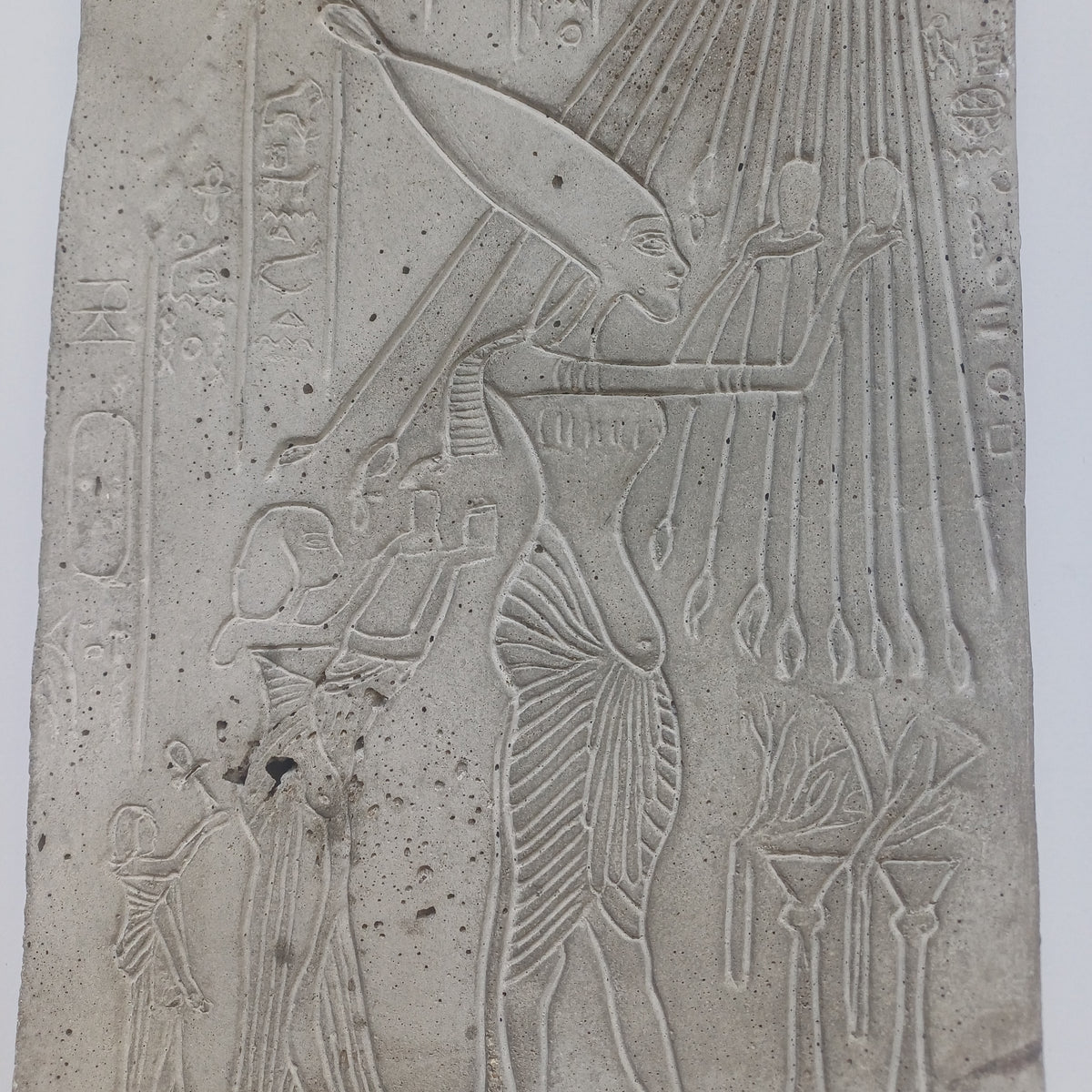 Egyptian Akhenaten Nefertiti Wall Hanging Plaque, Amarna Period Art Replica 29x18 CM