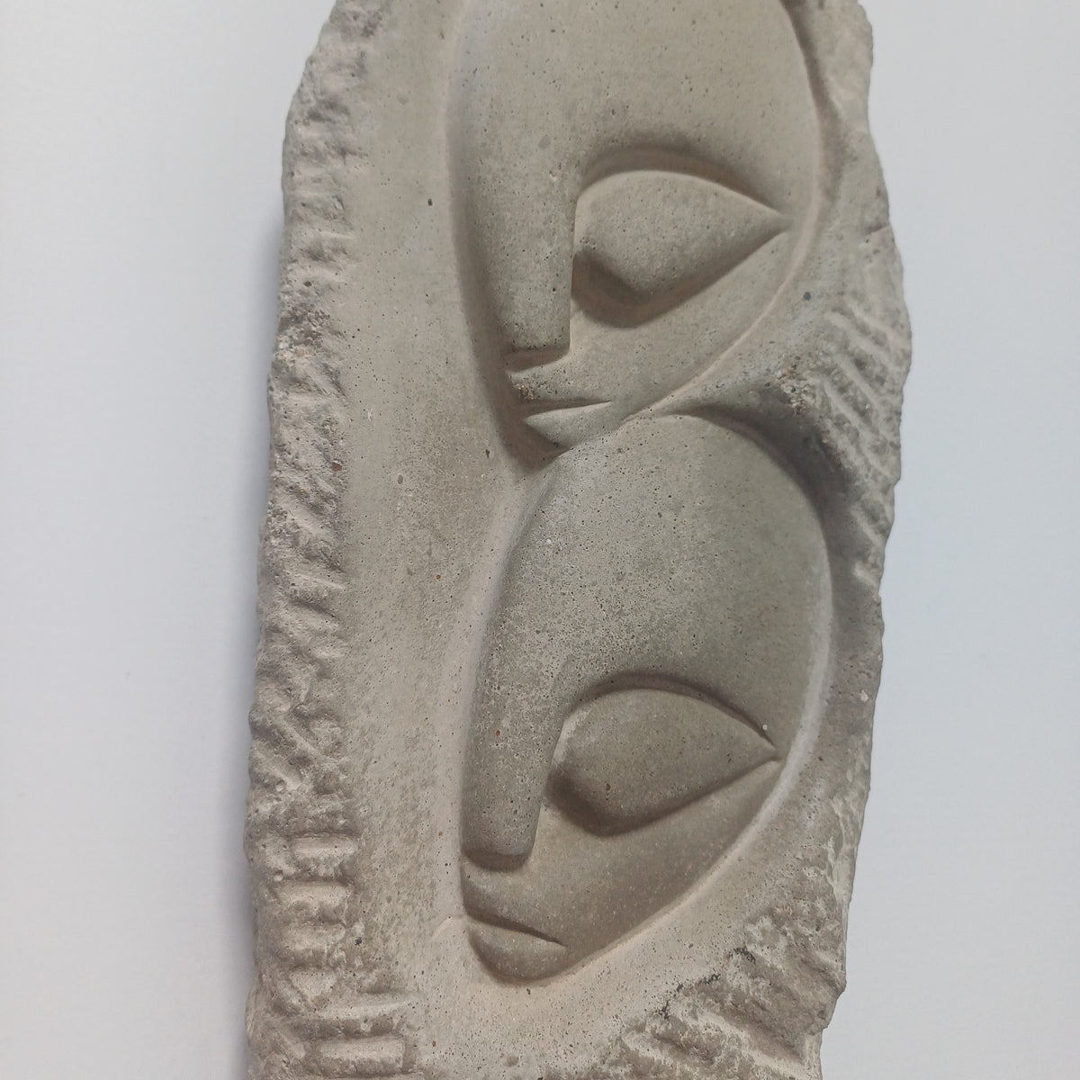 Abstract Minimalist Modern Relief Plaque, Sculptural Face Wall Hanging 20x10 CM