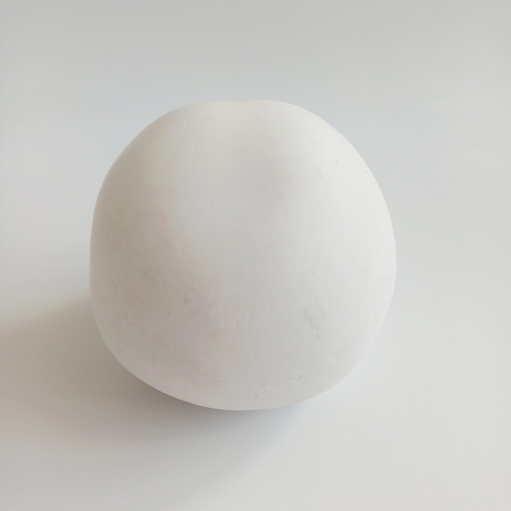 Small White Skull Shelf Decor 7.5x6.3 CM