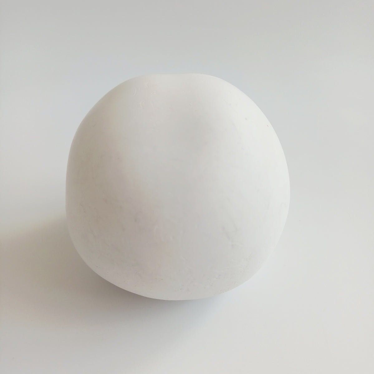 Small White Skull Shelf Decor 7.5x6.3 CM