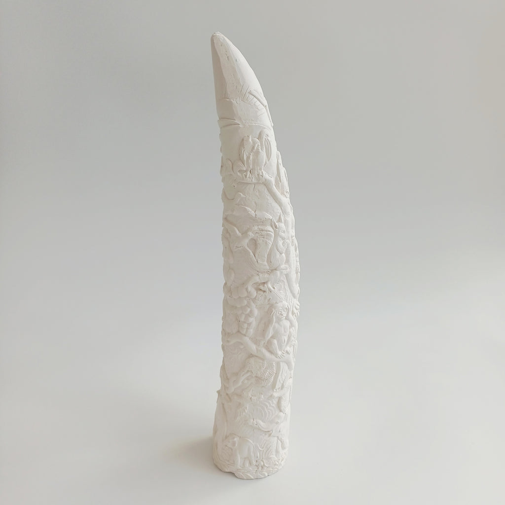 Decorative Animal Textured White Sculpture 40x7 CM
