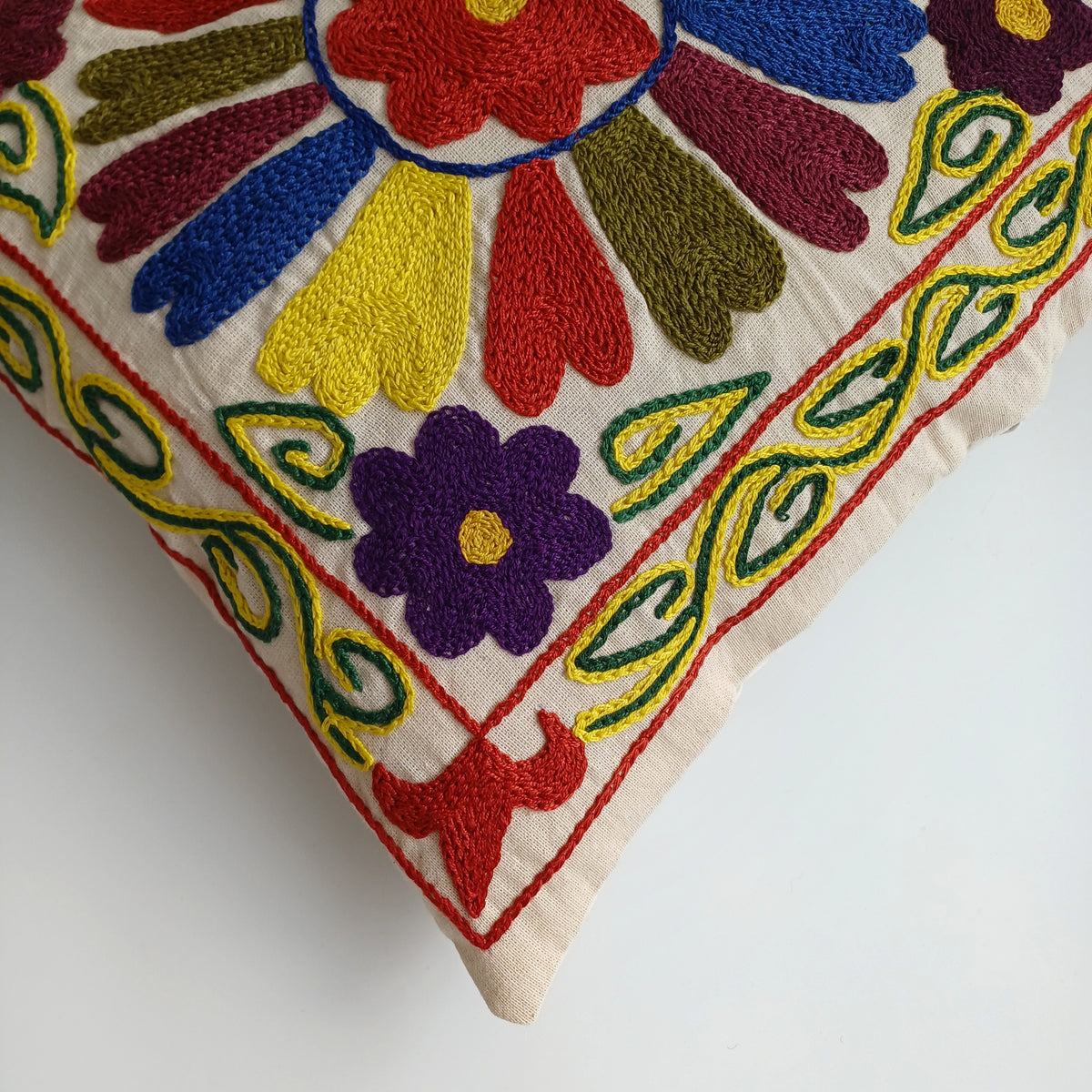 Hand Embroidered Multicolour Uzbek Suzani Cushion Cover 17''x16'' / 44x43 CM