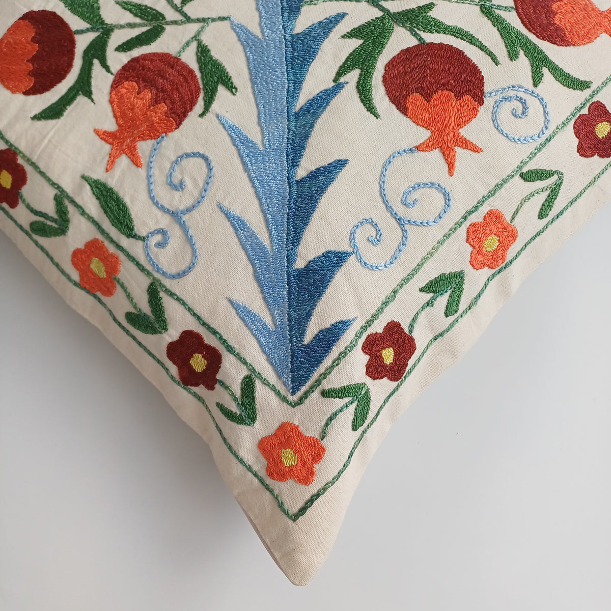 Hand Embroidered Pomegranate Multicolour Uzbek Suzani Cushion Cover 17''x17'' / 45x45 CM