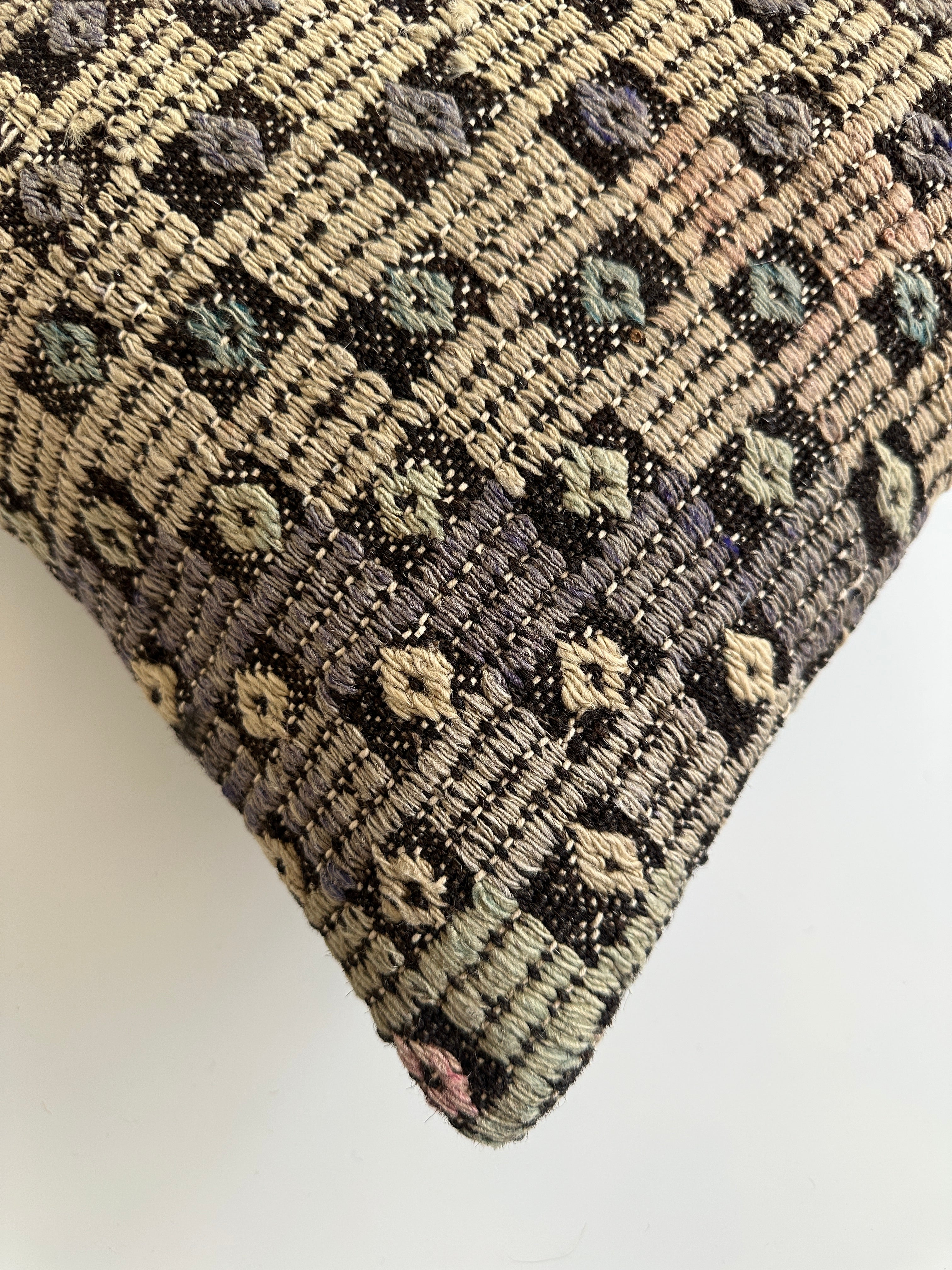 Handmade Multicolour Turkish Rug Cushion Cover 18''x18'' / 45x44 CM