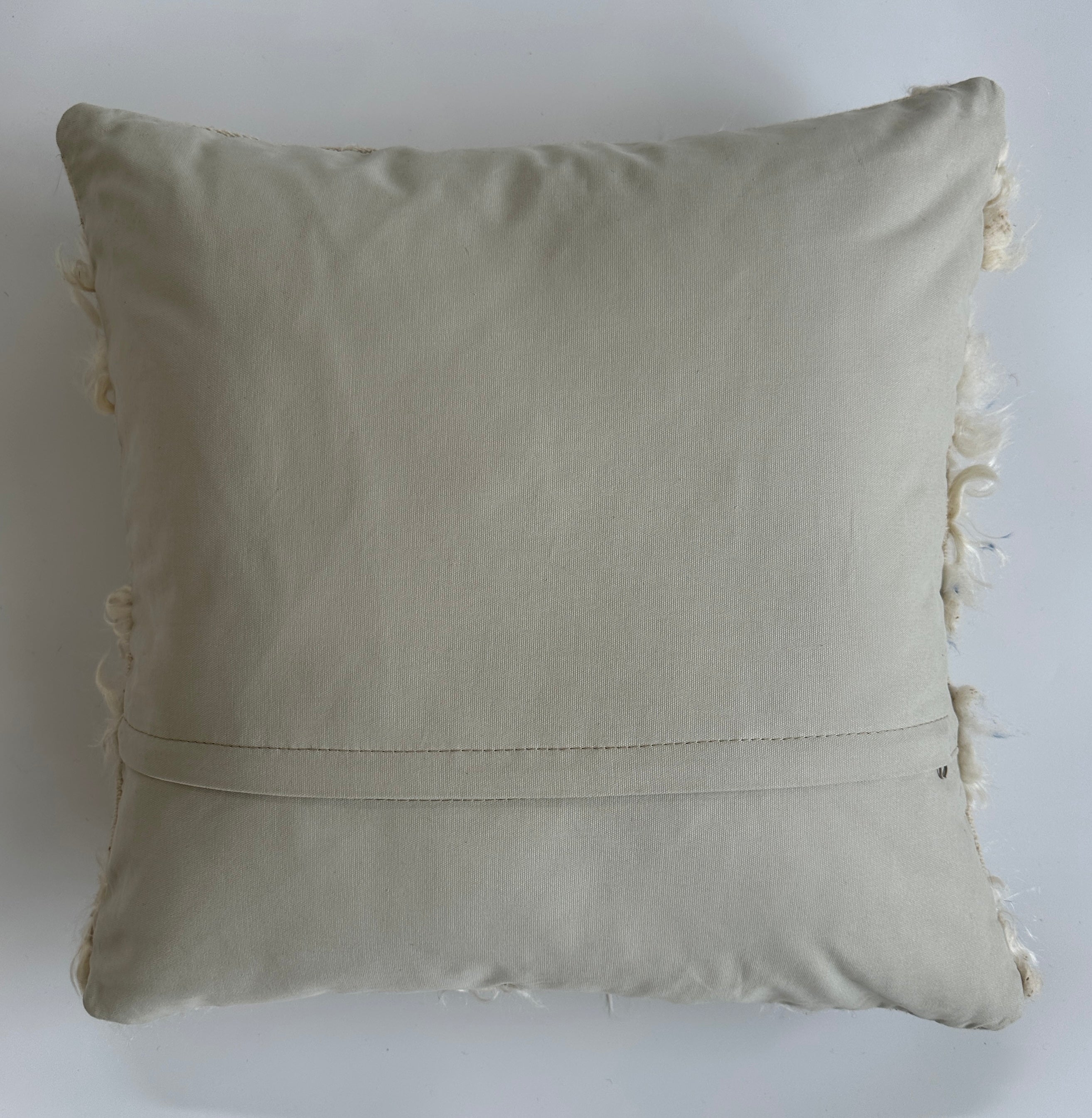 White Wool Turkish Rug Cushion Cover 20''x20'' / 50x50 CM