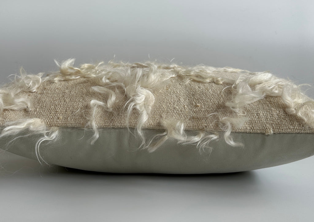 White Wool Turkish Rug Cushion Cover 20''x20'' / 50x50 CM