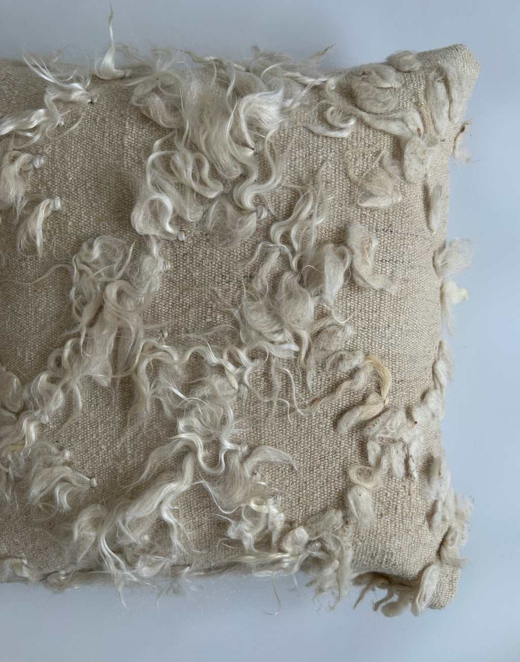 White Wool Turkish Rug Cushion Cover 20''x20'' / 50x50 CM