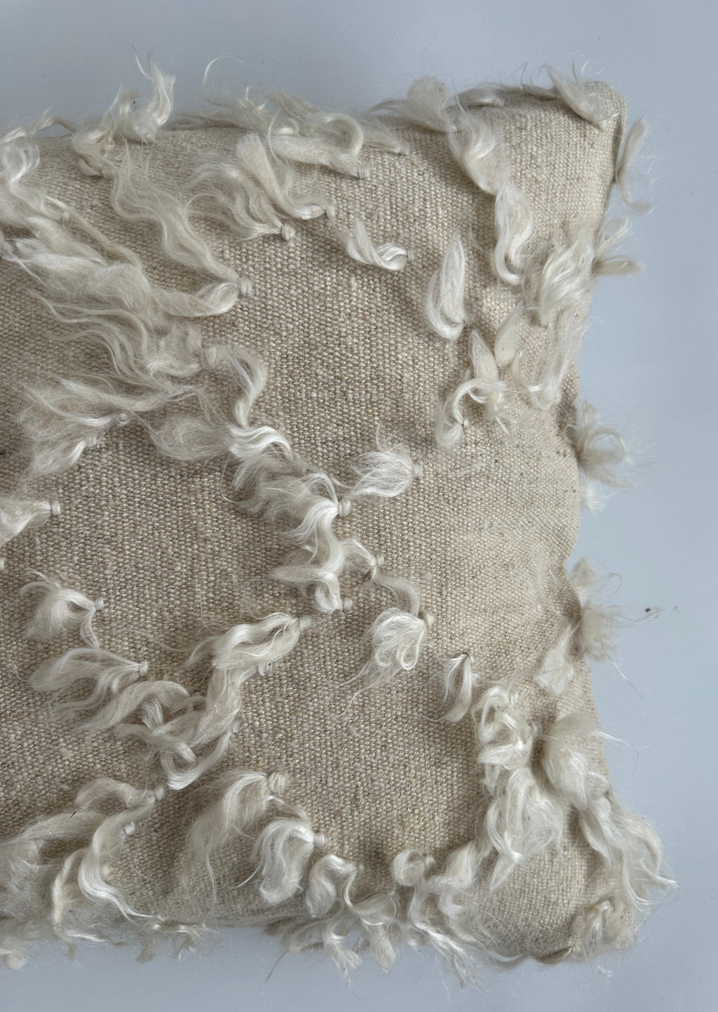 White Wool Turkish Rug Cushion Cover 20''x20'' / 50x50 CM