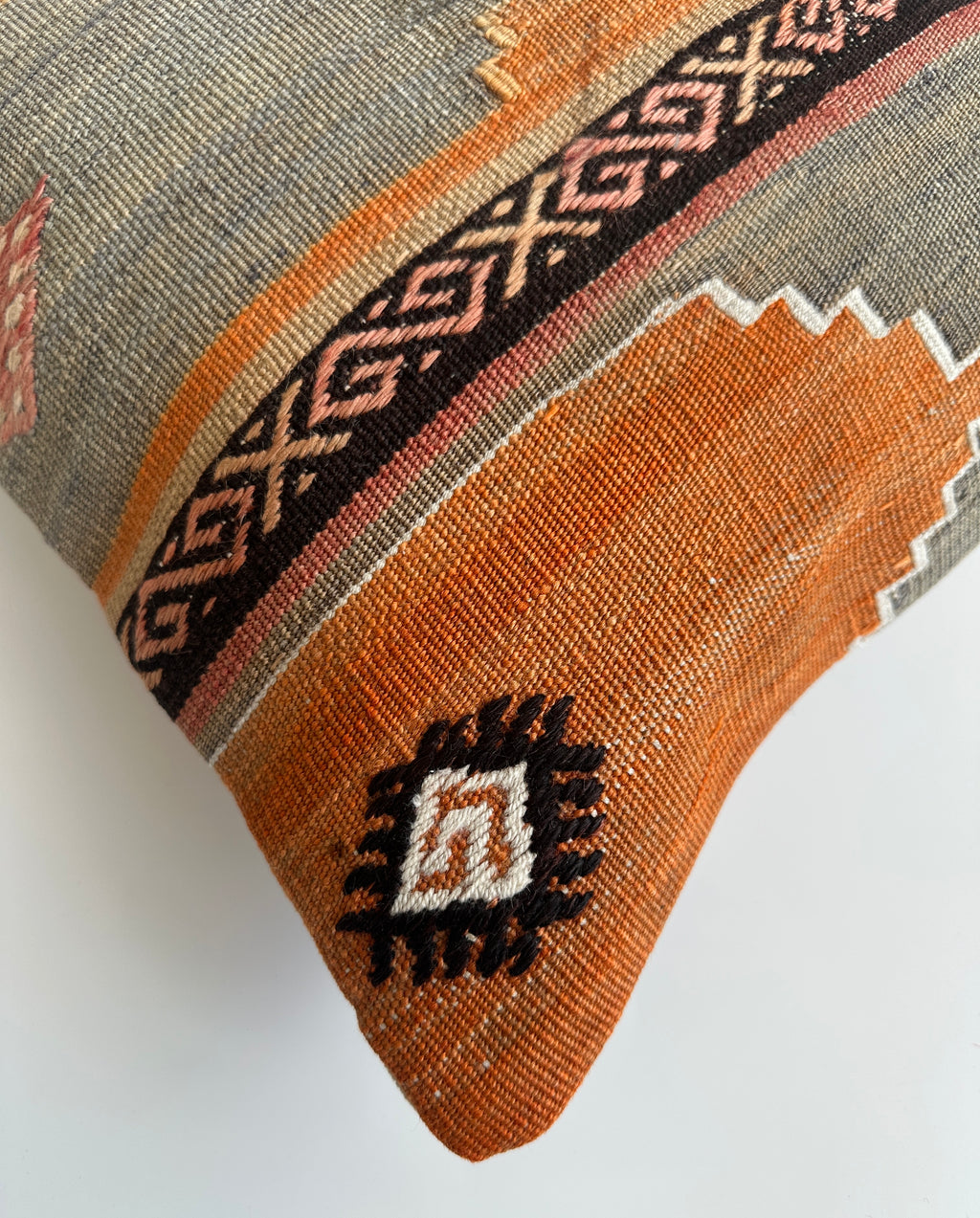 Turkish Cushion Cover 16''x16'' / 41x41 CM