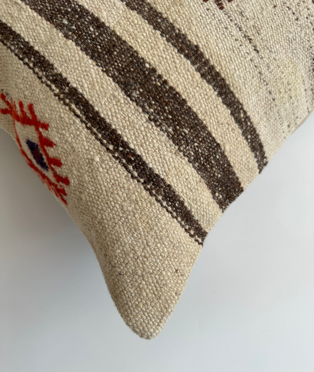 Handmade Textured Grey Turkish Rug Cushion Cover 18''x18'' / 45x44 CM