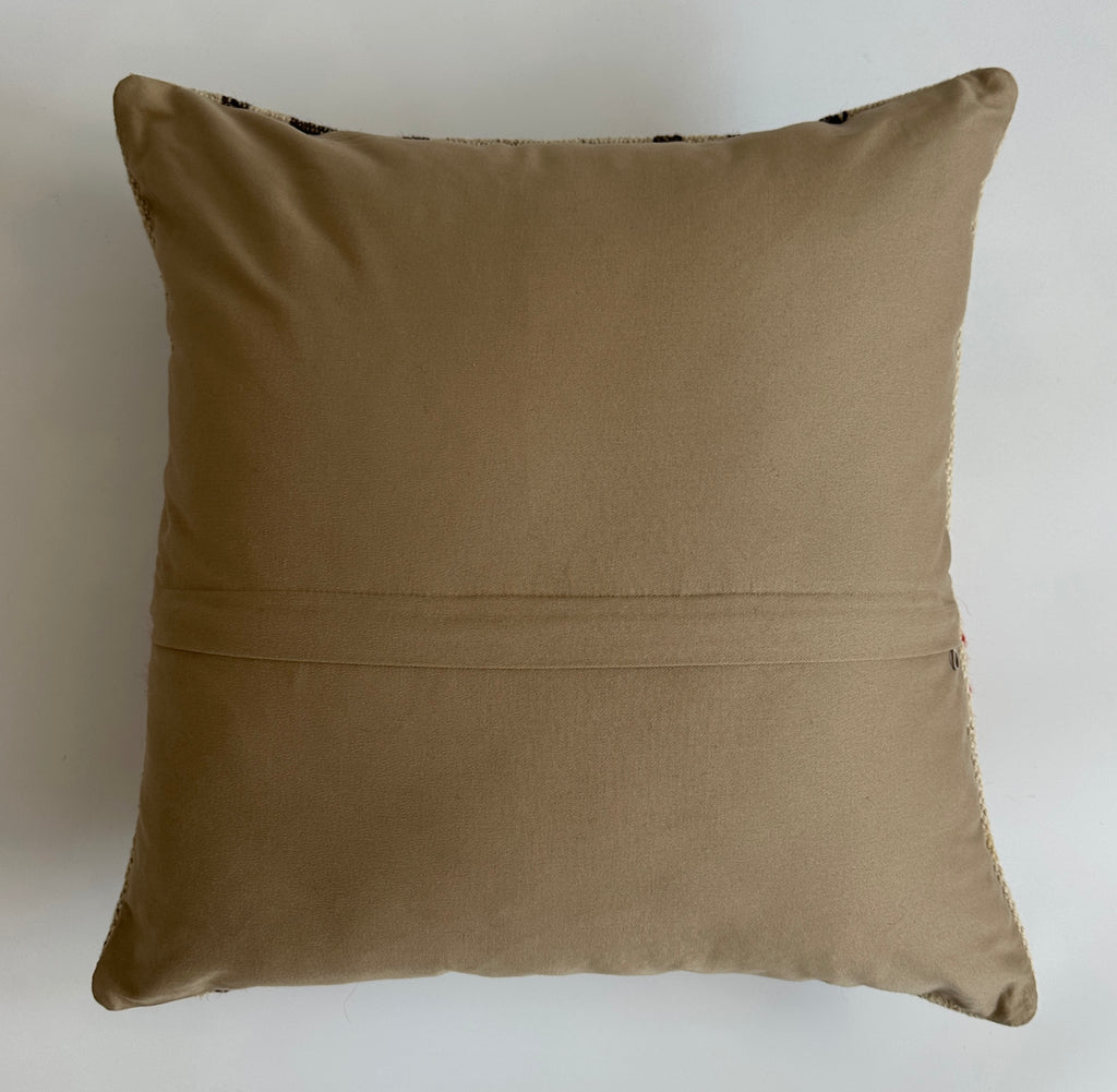 Handmade Textured Grey Turkish Rug Cushion Cover 18''x18'' / 45x44 CM