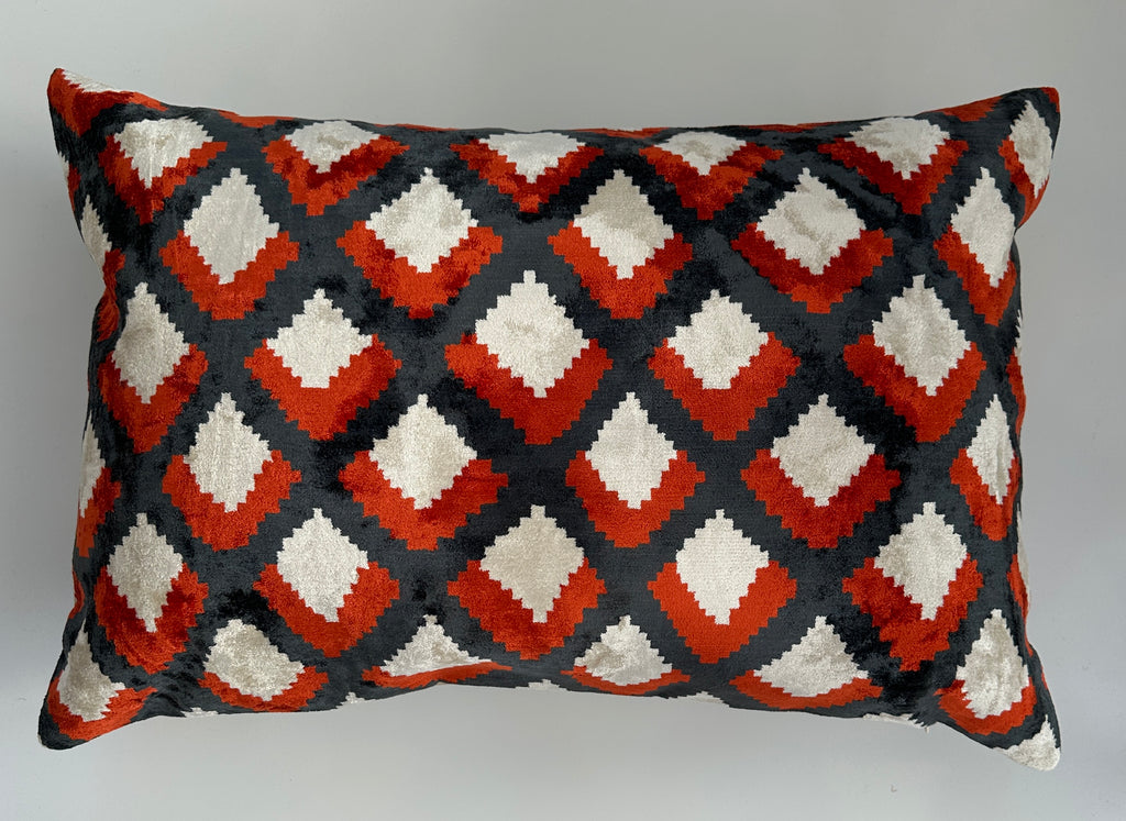 Diamond Silk Velvet Cushion Cover 24''x16'' / 60x40 CM