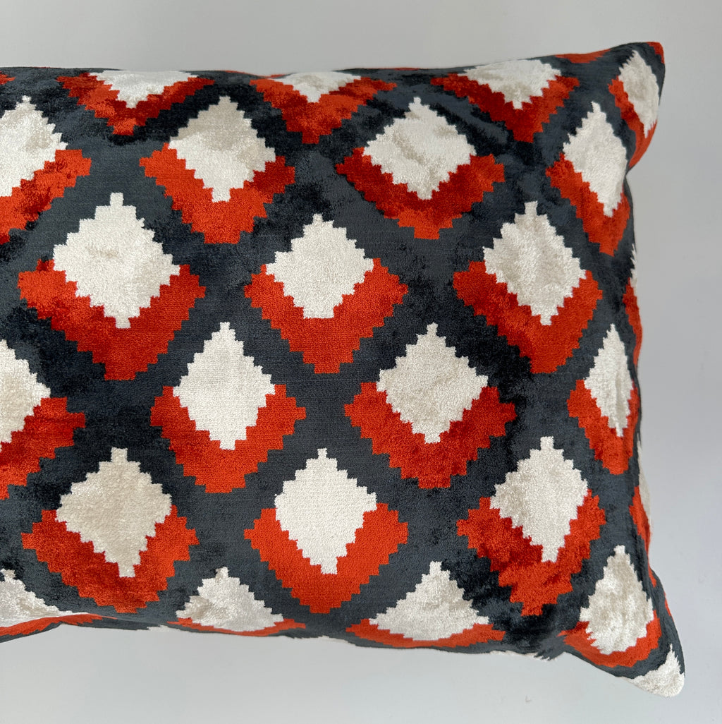 Diamond Silk Velvet Cushion Cover 24''x16'' / 60x40 CM