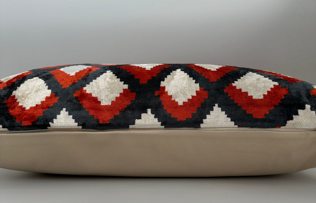 Diamond Silk Velvet Cushion Cover 24''x16'' / 60x40 CM