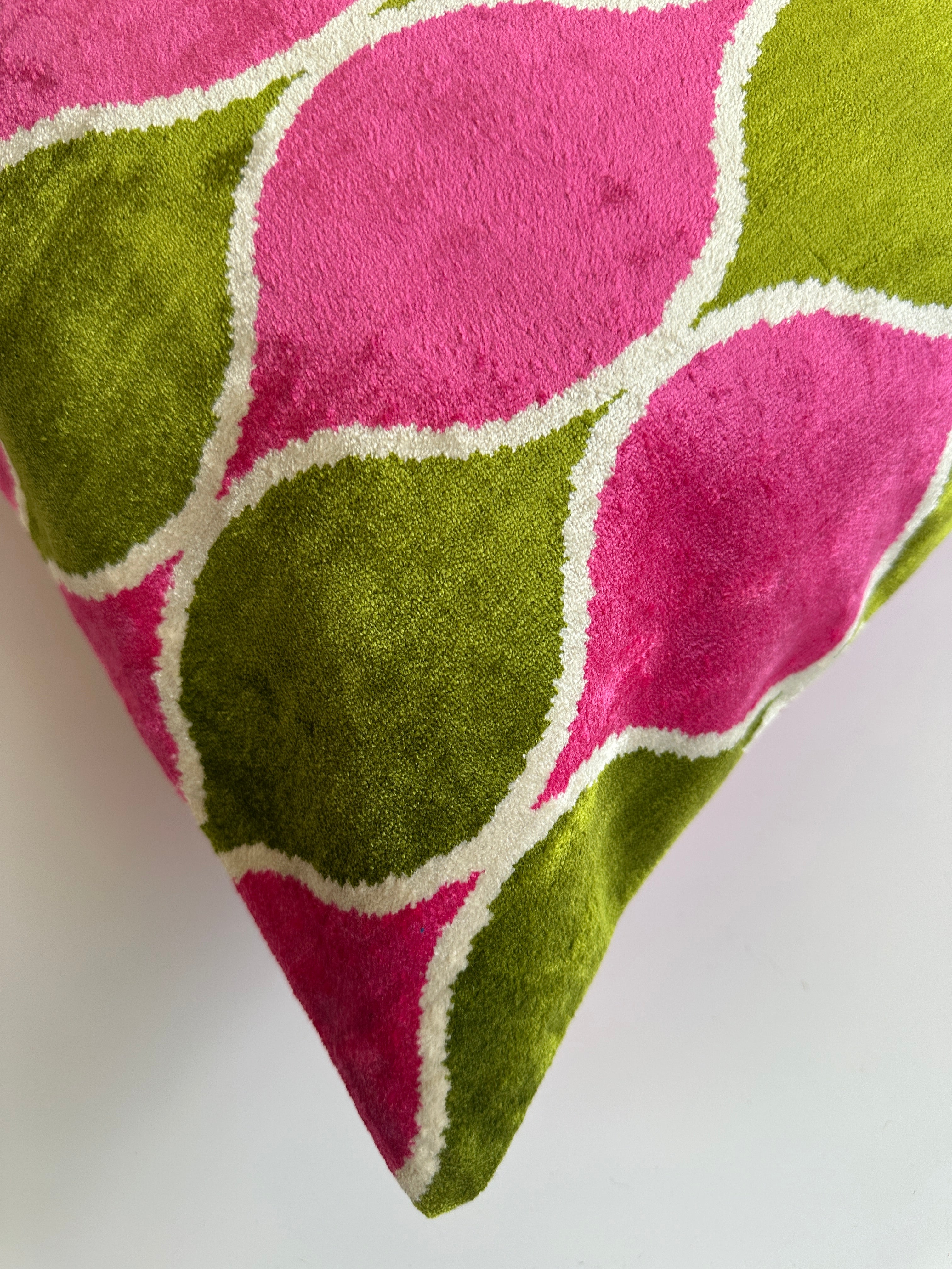 Pink Ogival Silk Velvet Cushion Cover 24''x16'' / 60x40 CM