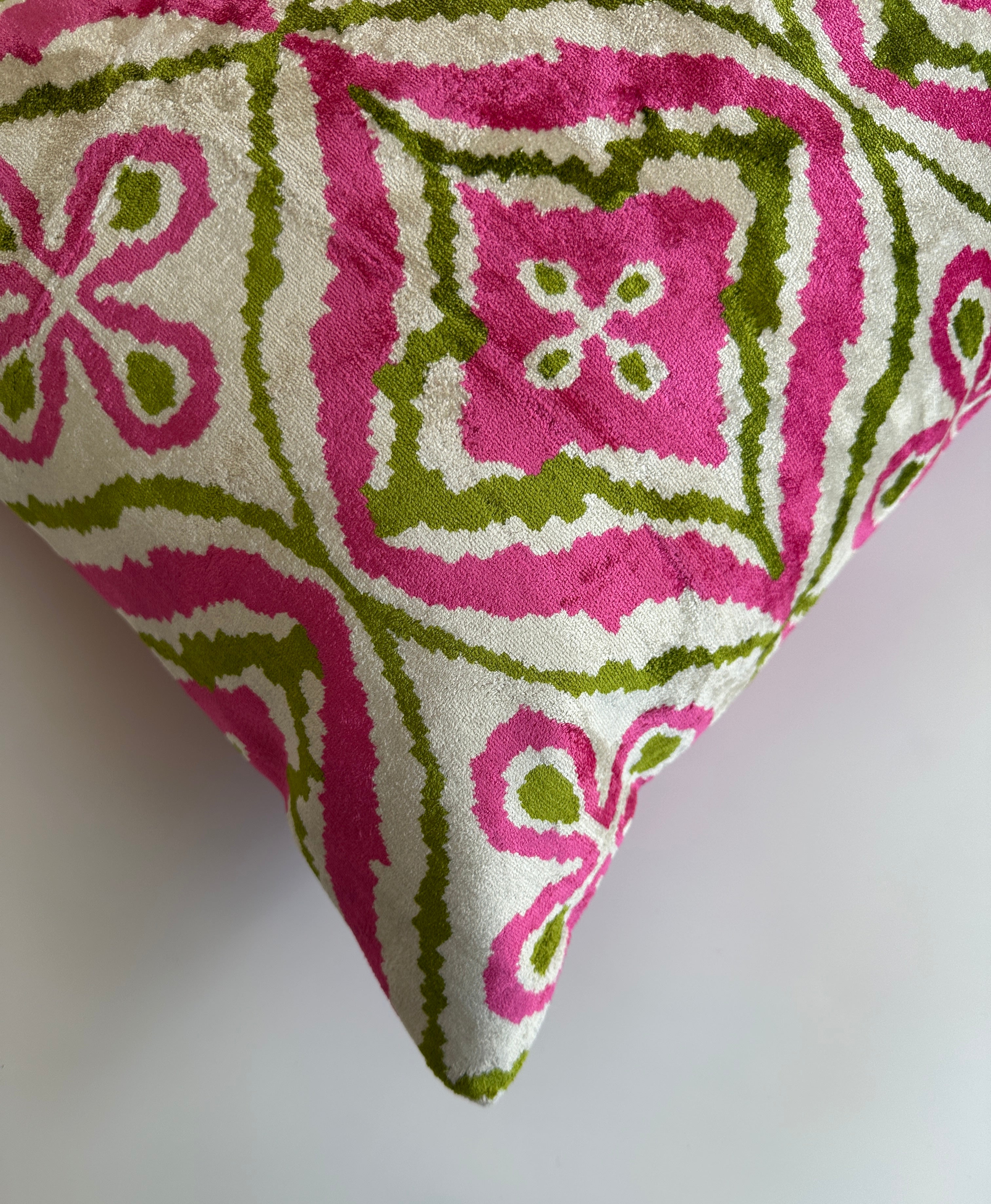 Pink Silk Velvet Cushion Cover 24''x16'' / 60x40 CM