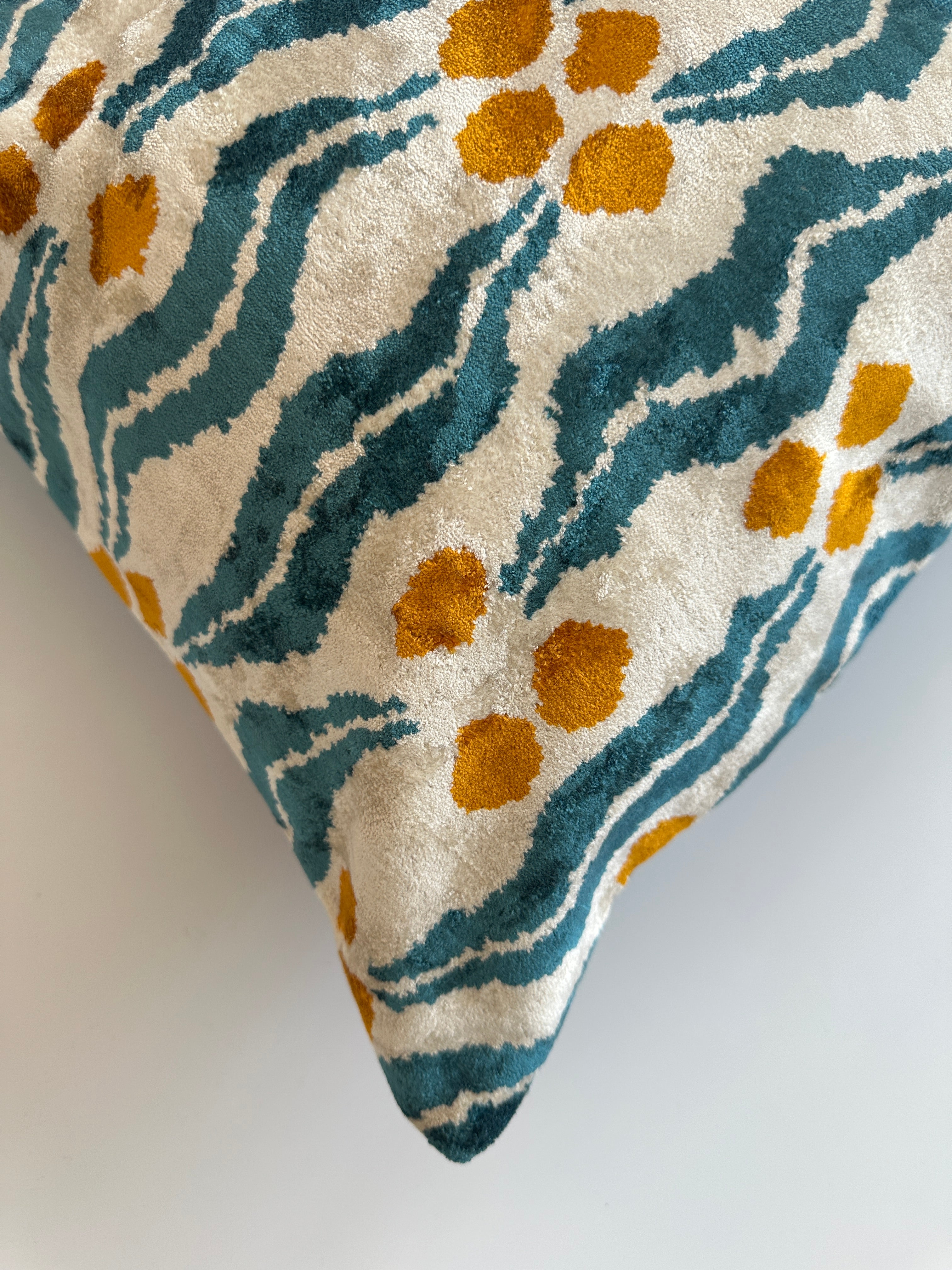 Chintamani Turquoise Silk Velvet Cushion Cover 24''x16'' / 60x40 CM