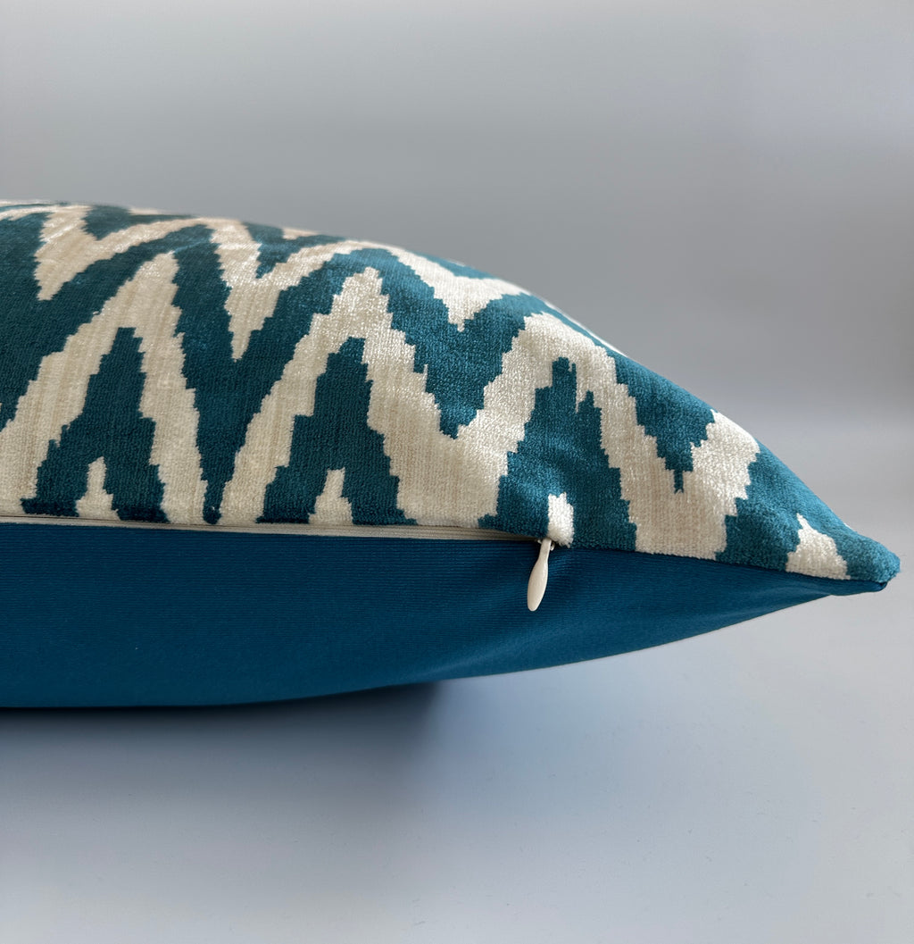Turquoise Flame Silk Velvet Cushion Cover 24''x16'' / 60x40 CM