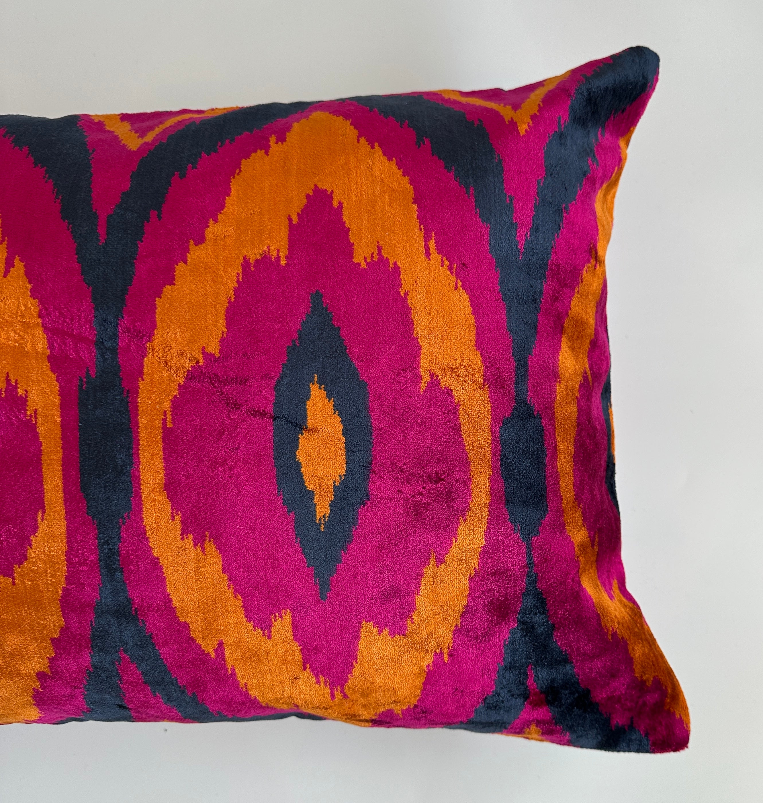 Silk Velvet Cushion Cover 24''x16'' / 60x40 CM