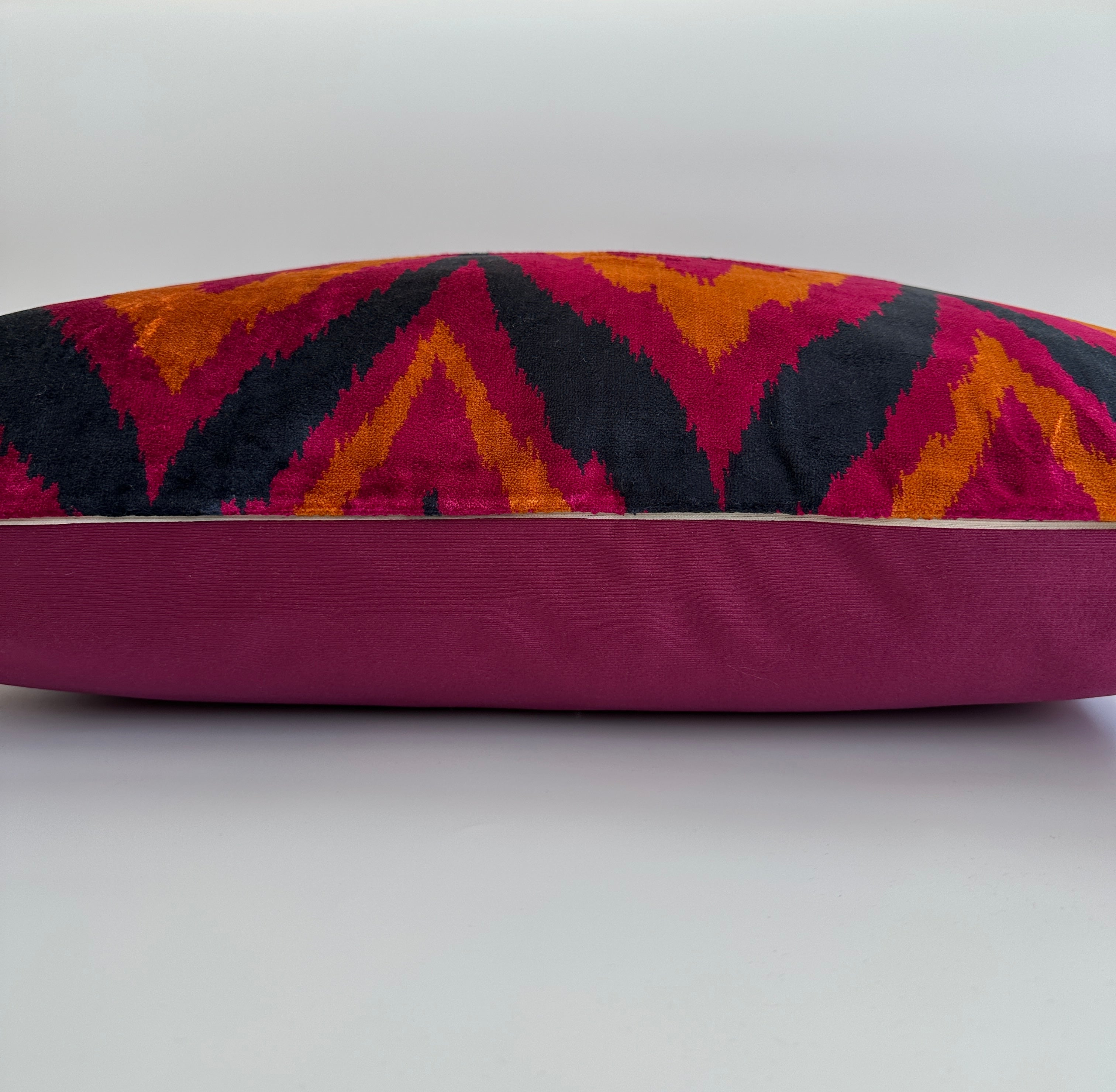 Silk Velvet Cushion Cover 24''x16'' / 60x40 CM