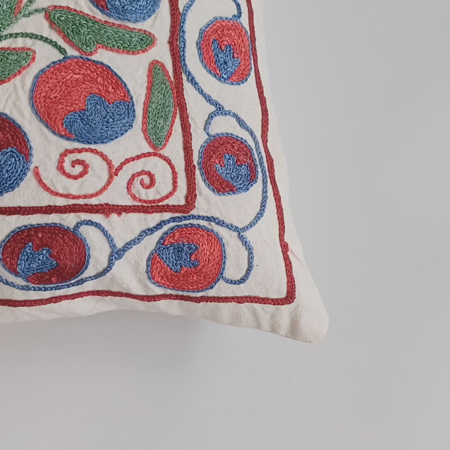 Hand Embroidered Multicolour Uzbek Suzani Cushion Cover 18''x16'' / 45x42 CM