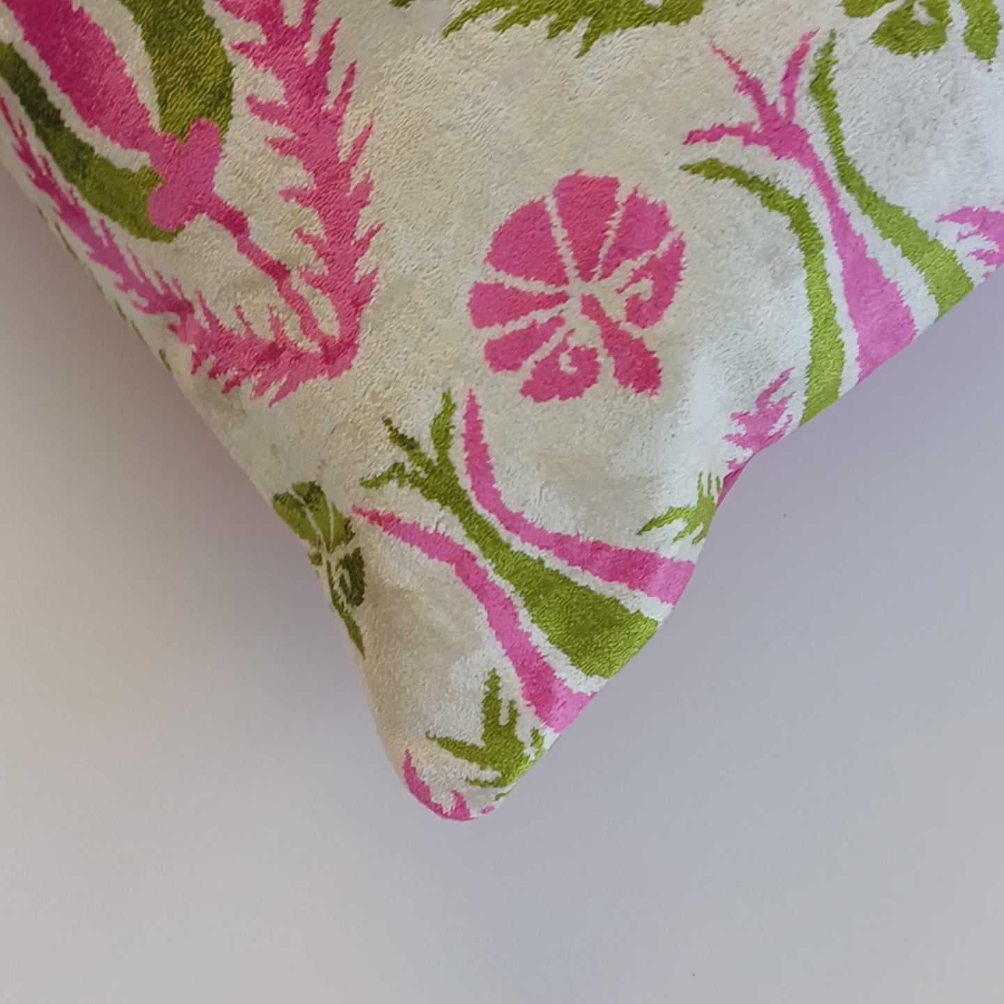 Pink Silk Velvet Tulip Cushion Cover 16''x16'' / 40x40 CM