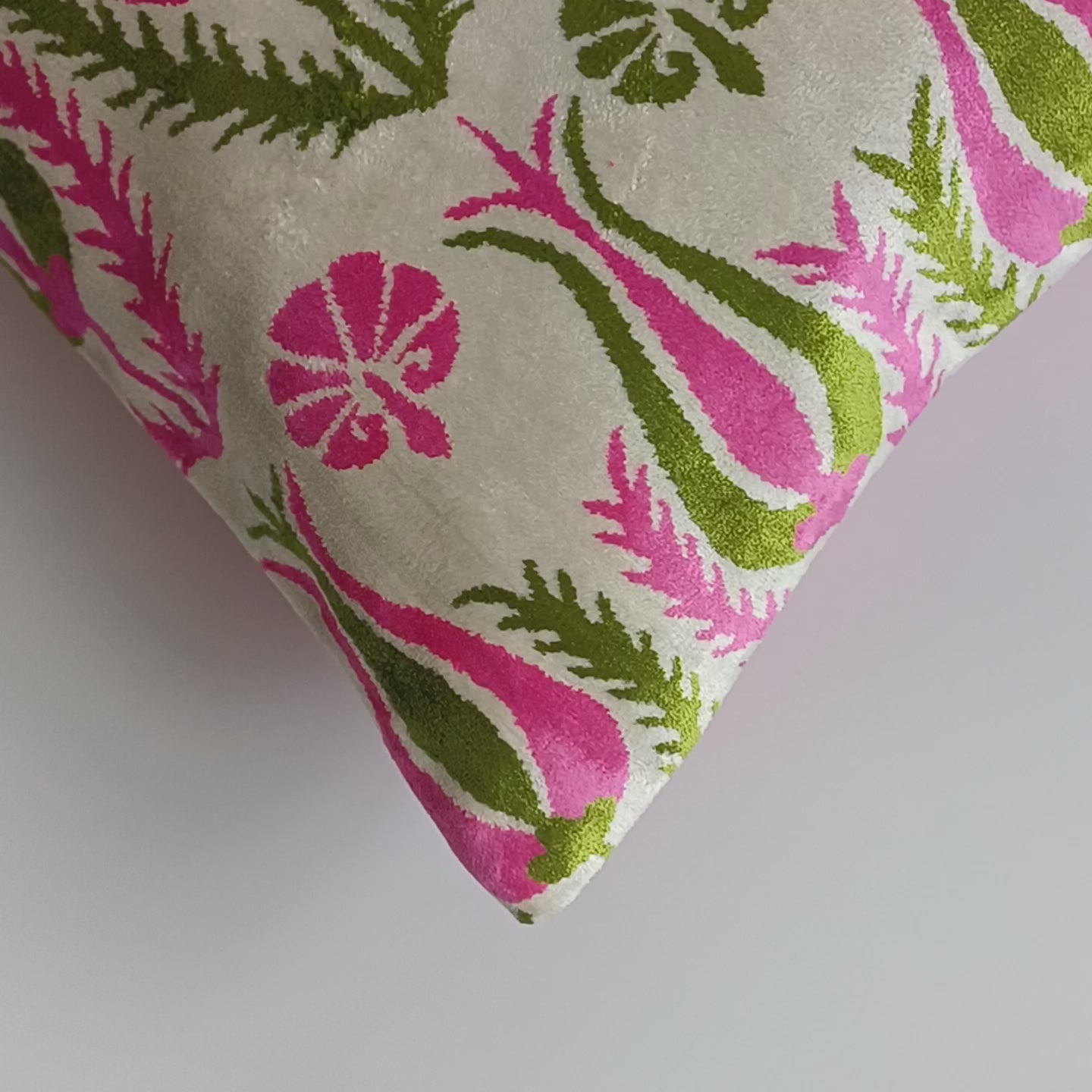 Pink Silk Velvet Tulip Cushion Cover 16''x16'' / 40x40 CM